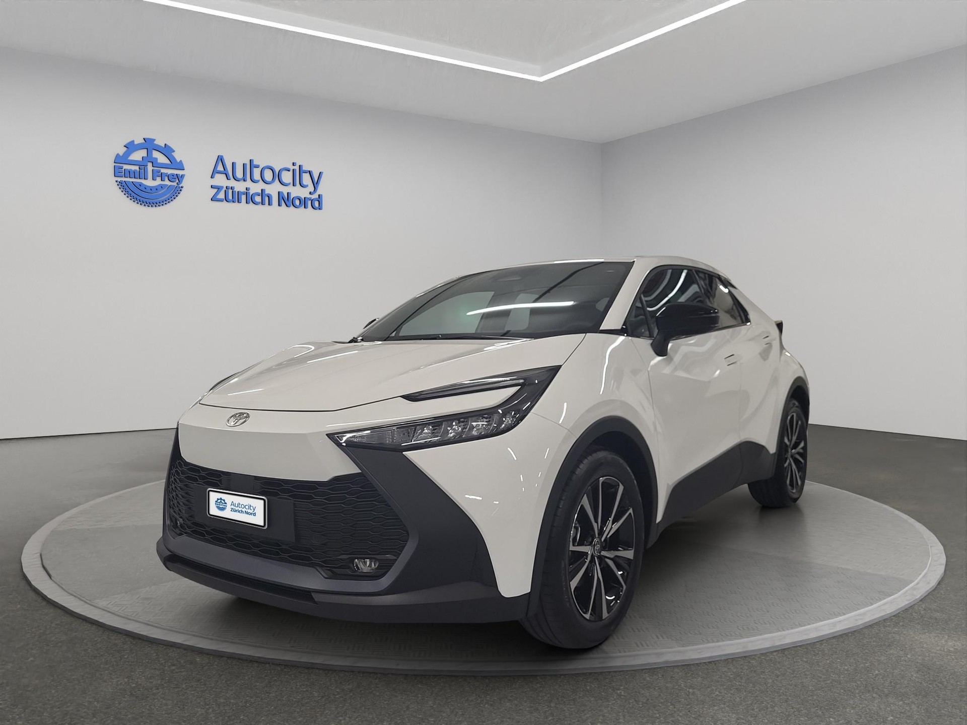 TOYOTA C-HR 1.8 HEV Trend-image-0