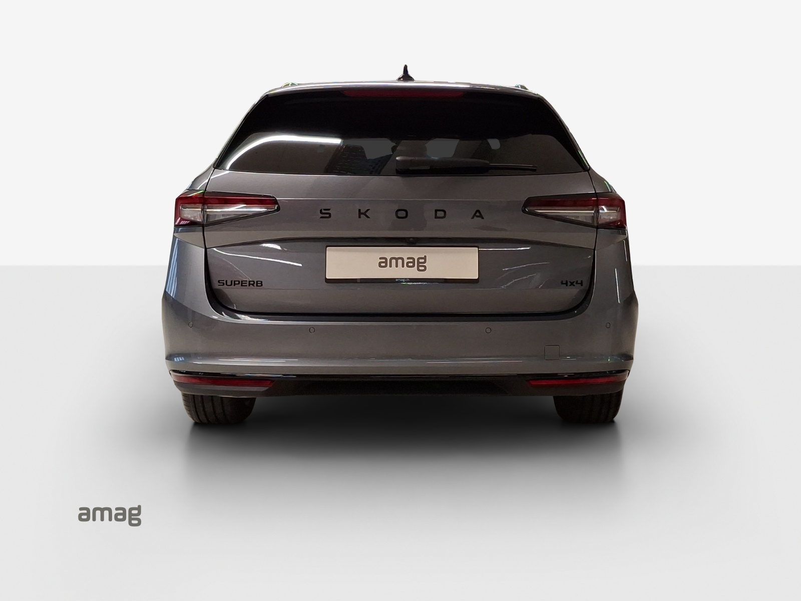 SKODA Superb Combi 2.0 TSI Sportline 4x4 DSG-image-3