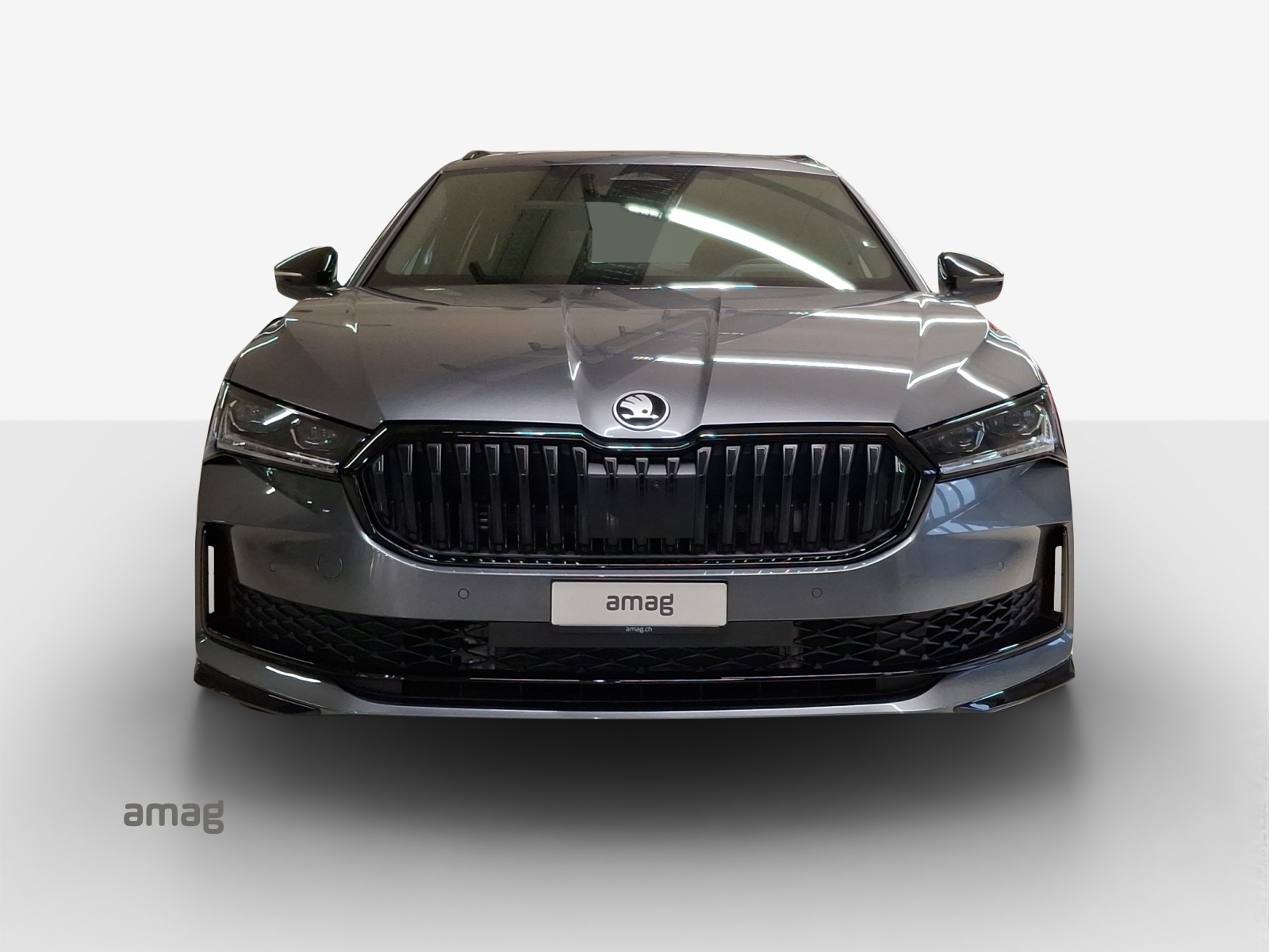 SKODA Superb Combi 2.0 TSI Sportline 4x4 DSG-image-6