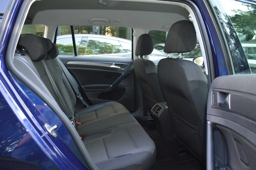 VW Golf Variant 2.0 TDI Comfortline 4Motion DSG-image-7