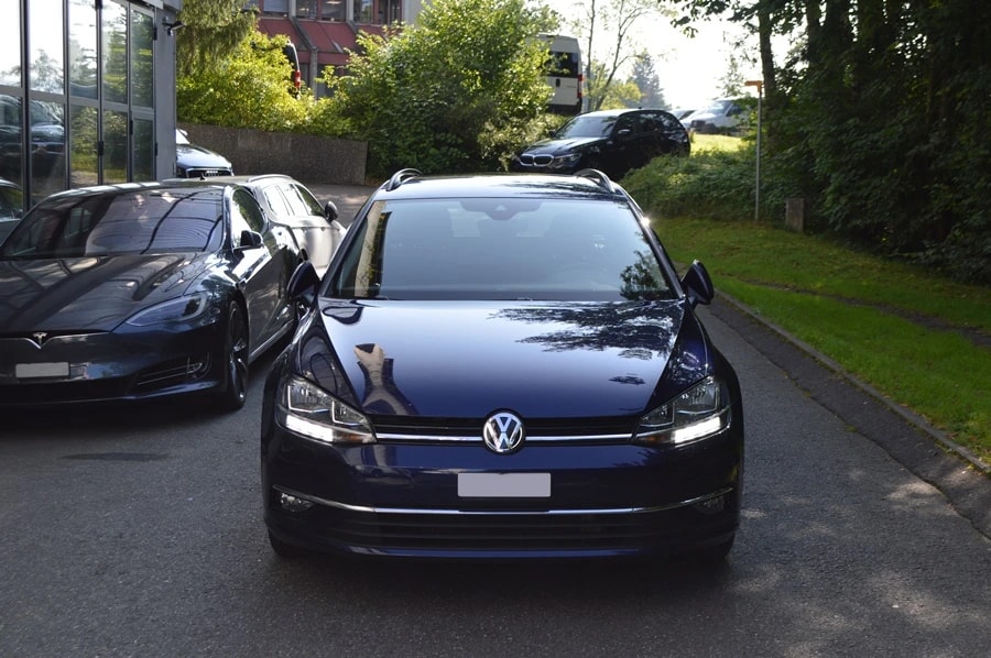 VW Golf Variant 2.0 TDI Comfortline 4Motion DSG-image-1