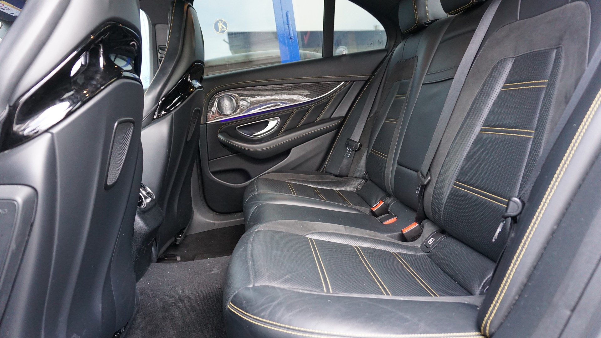 MERCEDES-BENZ E 63 S AMG Edition 1 4matic+-image-14