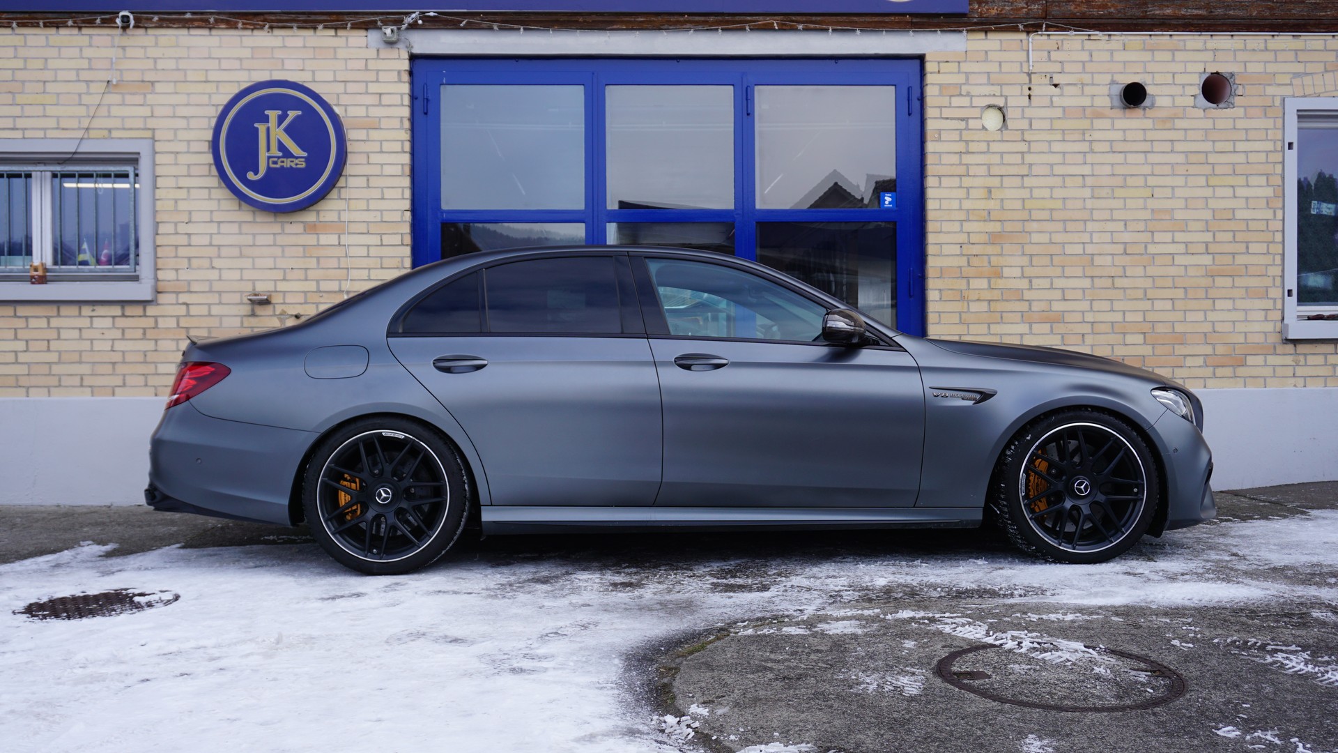 MERCEDES-BENZ E 63 S AMG Edition 1 4matic+-image-4