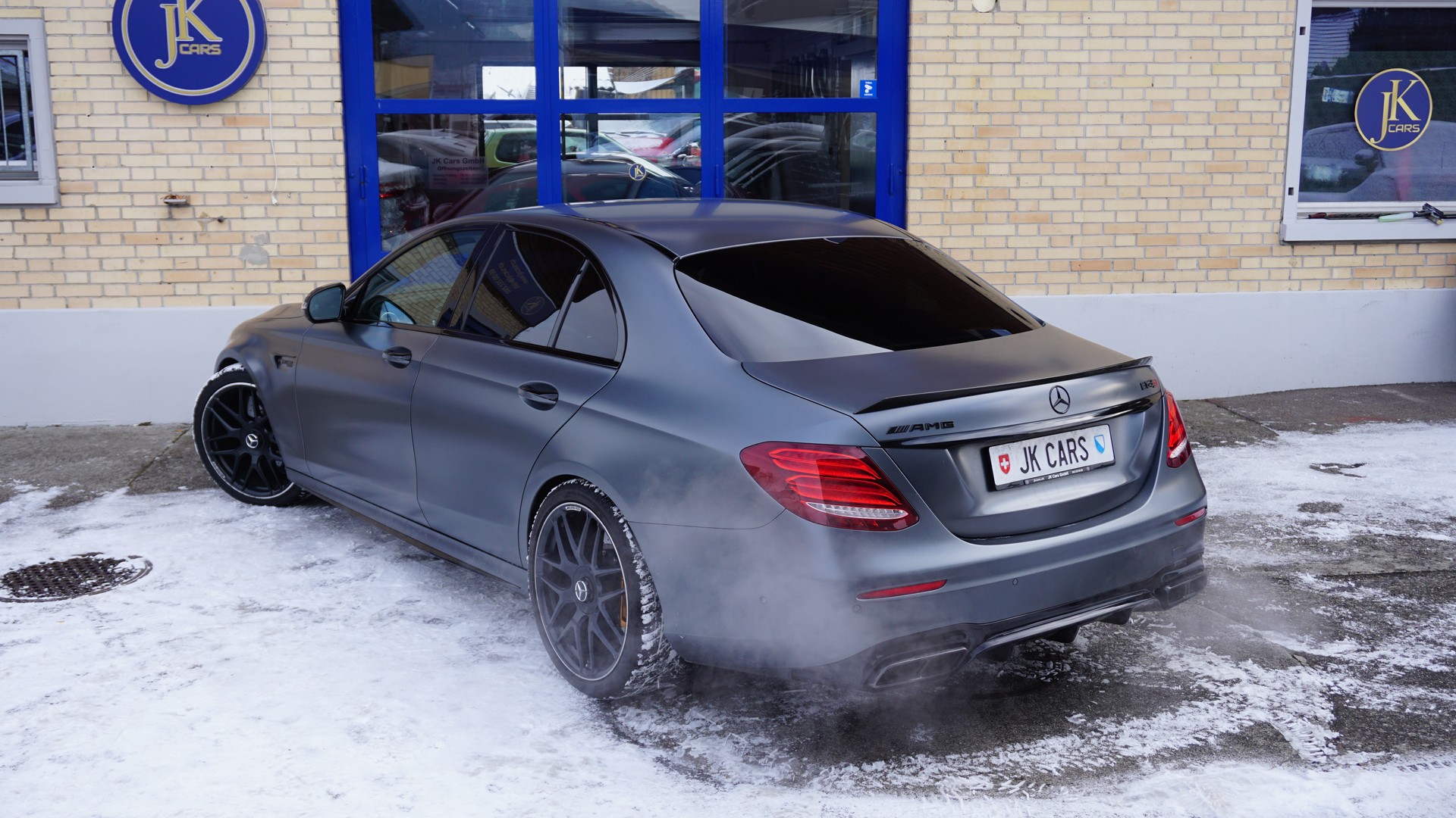 MERCEDES-BENZ E 63 S AMG Edition 1 4matic+-image-9