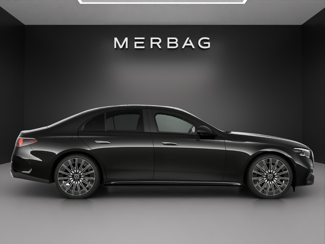 MERCEDES-BENZ E 220 d 4Matic 9G-Tronic AMG-Line-image-3