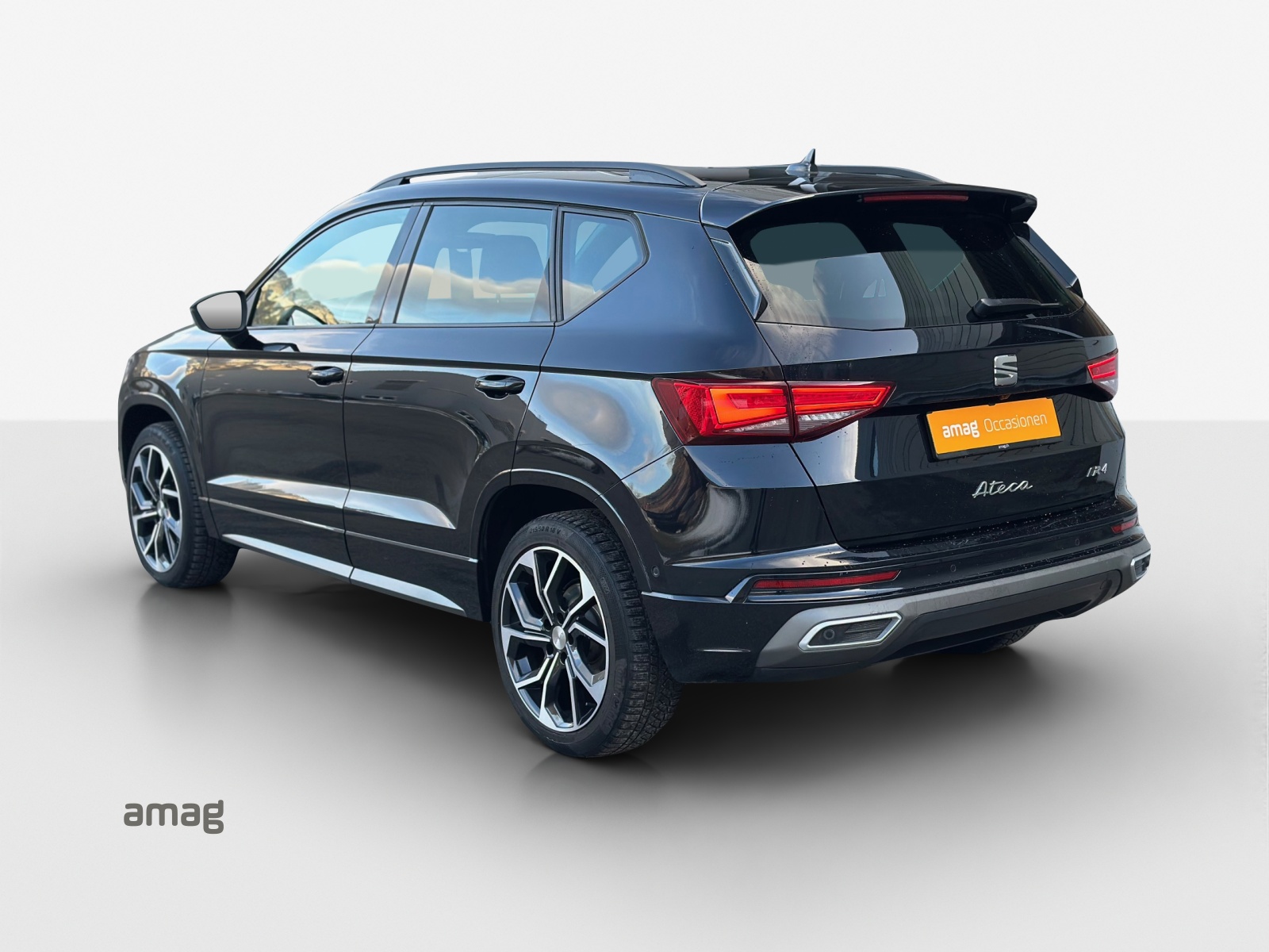 SEAT Ateca 2.0 TSI Hola FR 4Drive DSG-image-2