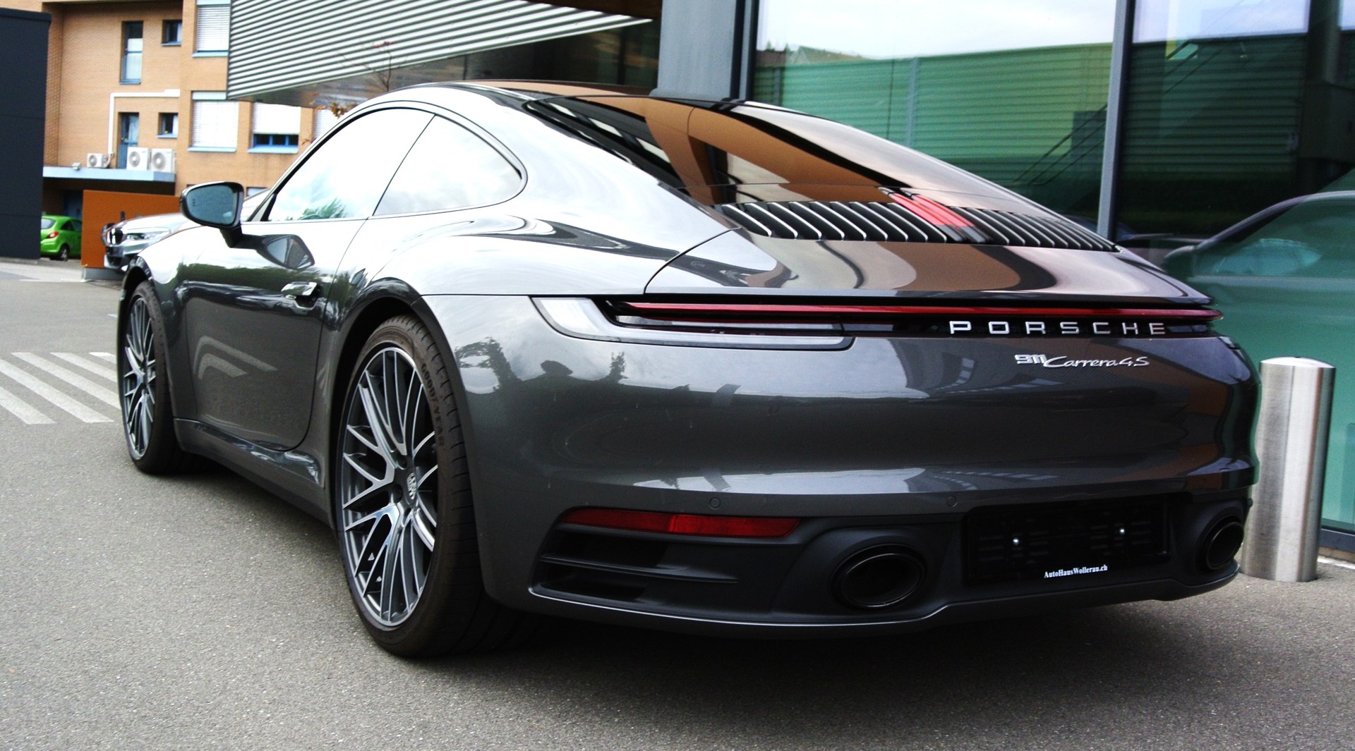 PORSCHE 911 Coupé 3.0 Carrera 4S PDK-image-3