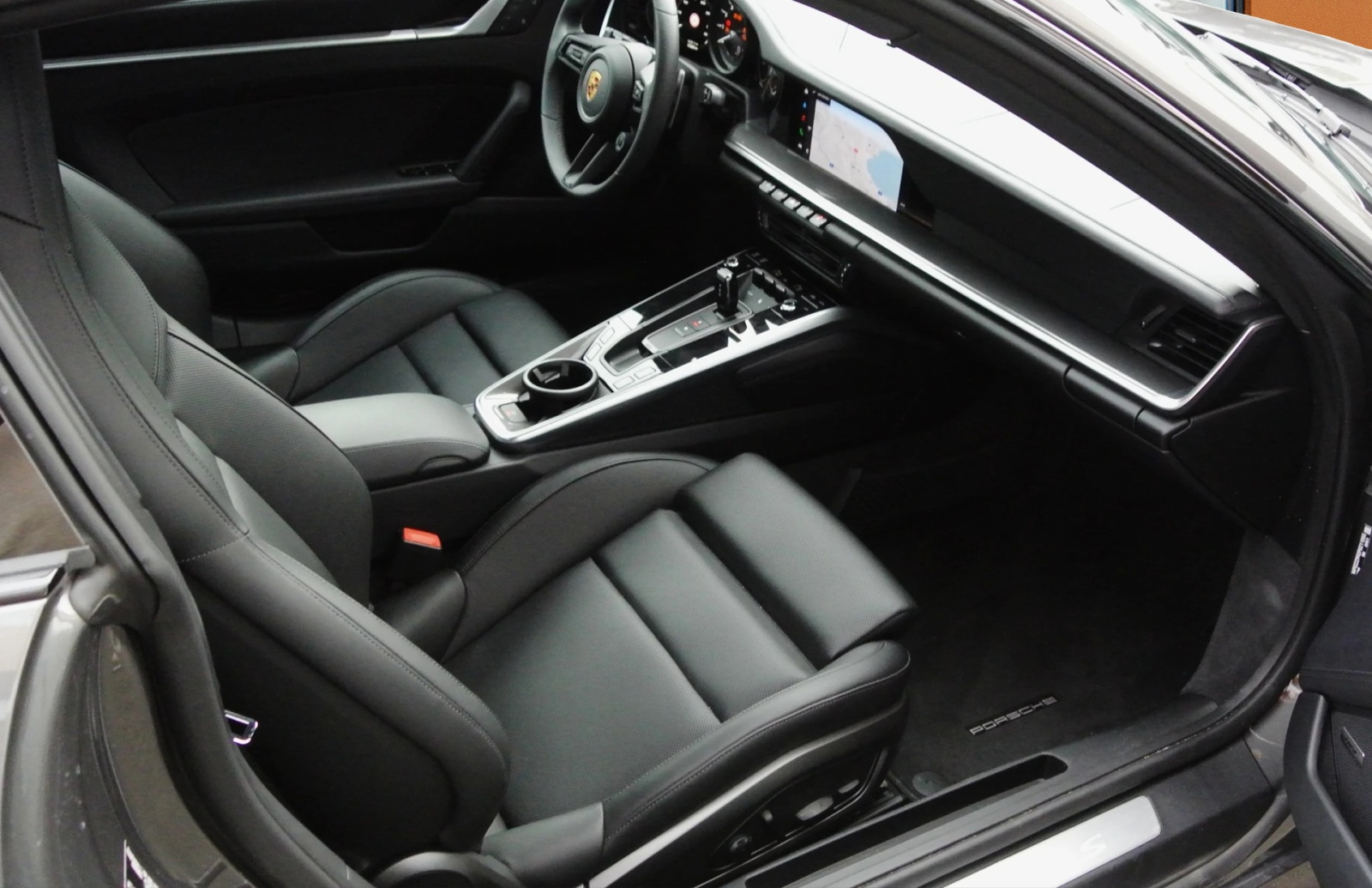 PORSCHE 911 Coupé 3.0 Carrera 4S PDK-image-9