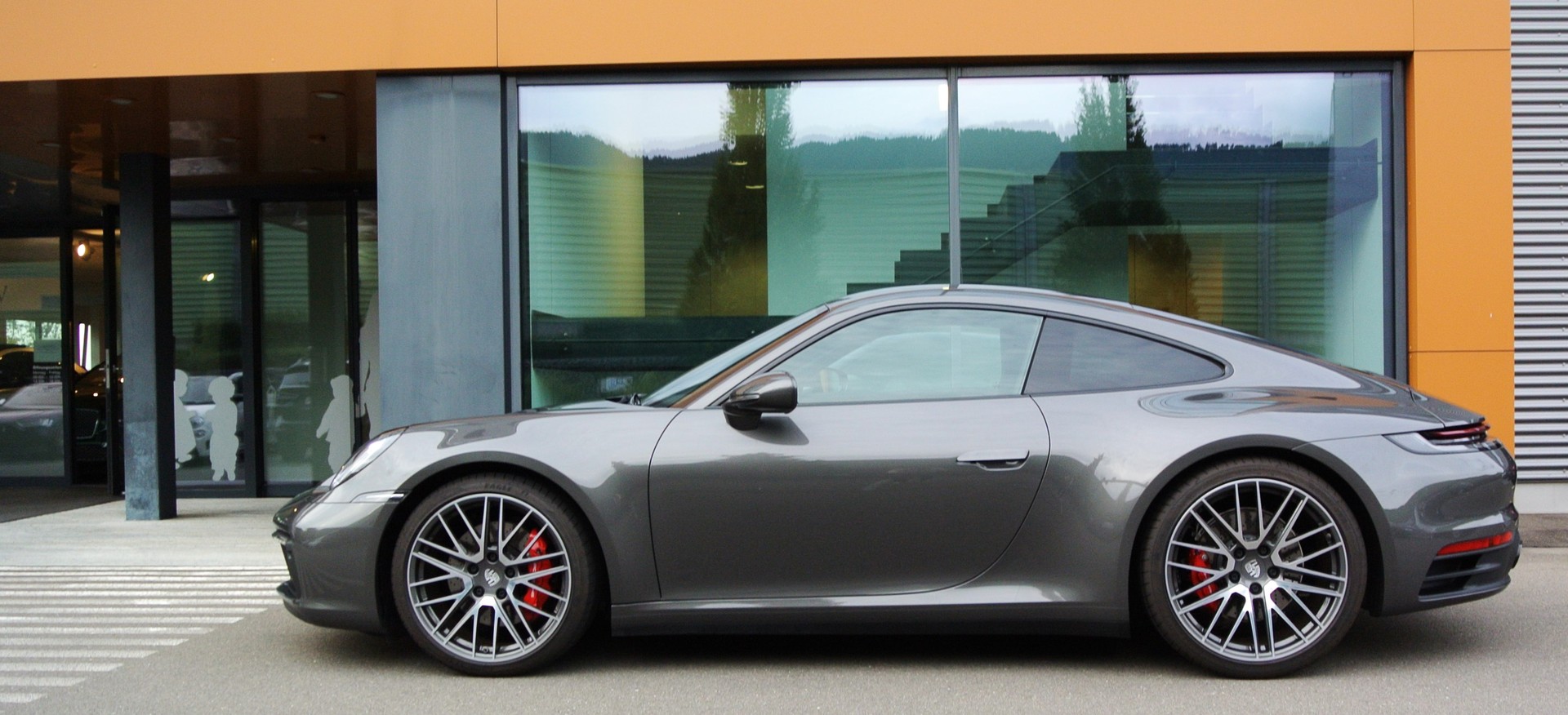 PORSCHE 911 Coupé 3.0 Carrera 4S PDK-image-4