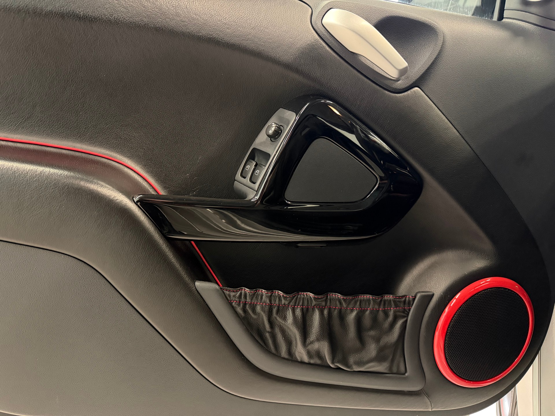 SMART fortwo Brabus Xclusive softouch-image-23