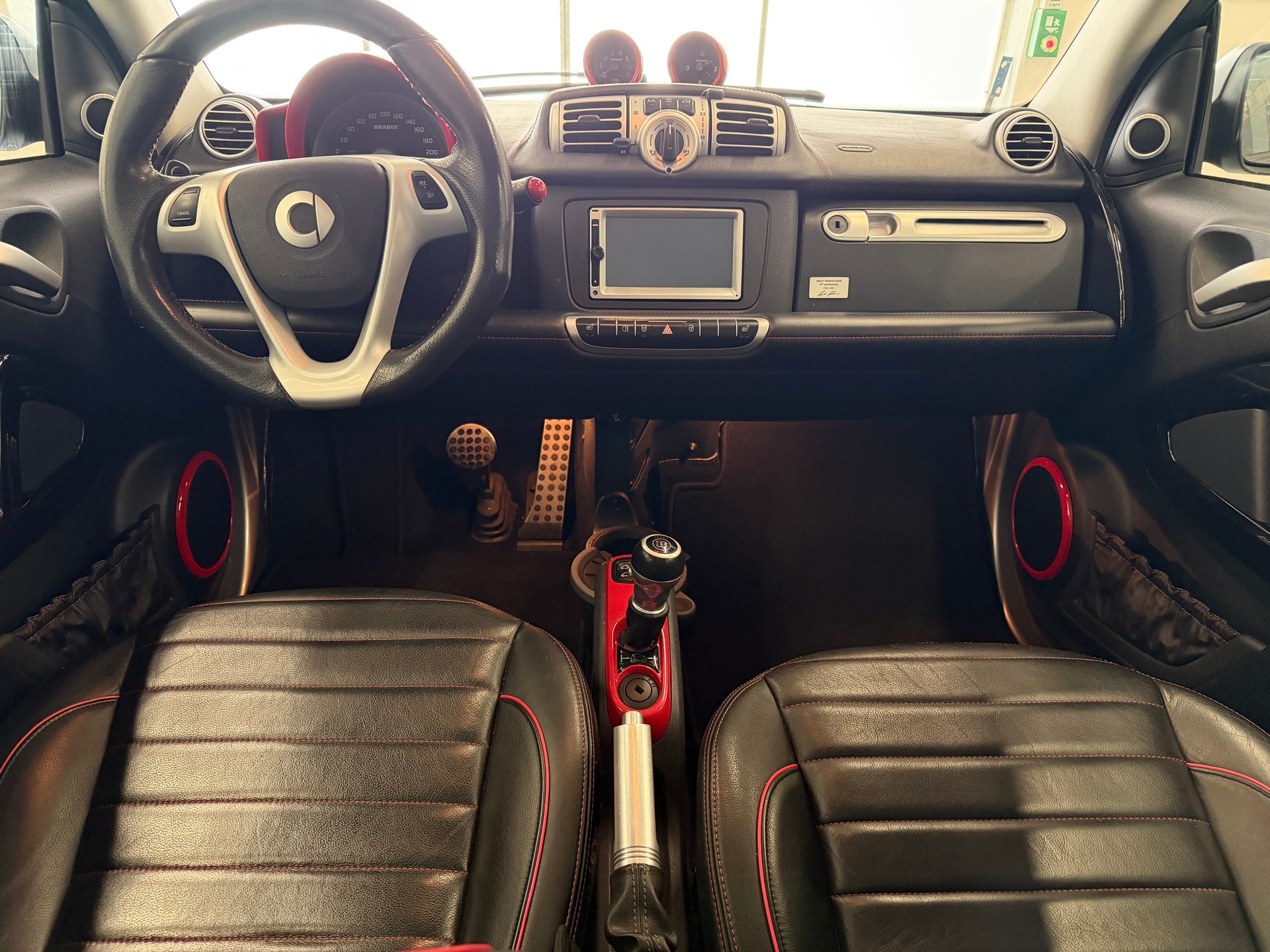 SMART fortwo Brabus Xclusive softouch-image-17