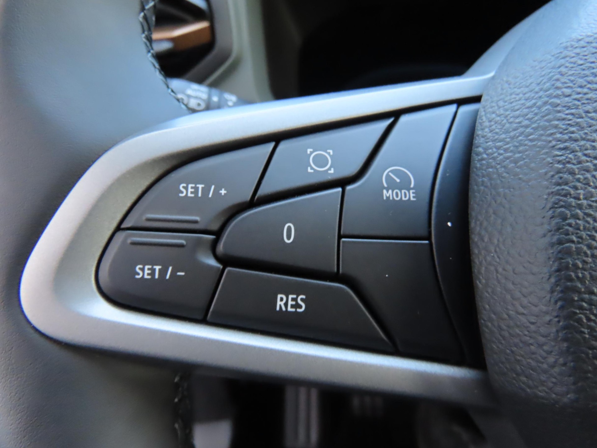 DACIA Bigster 1.2 TCe Extreme 4WD-image-12
