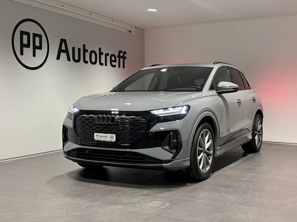 AUDI Q4 e-tron 45 Attraction quattro-image-1