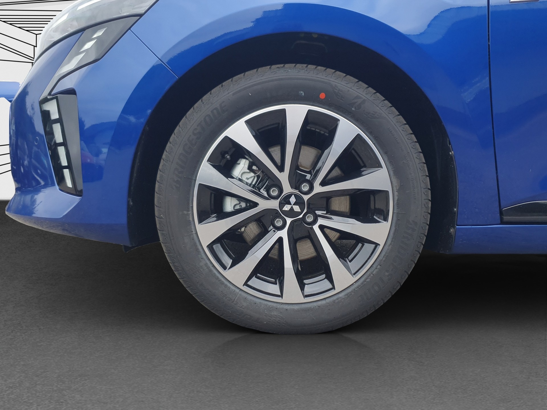 MITSUBISHI Colt 1.6 HEV NEW Invite+ Auto-image-5