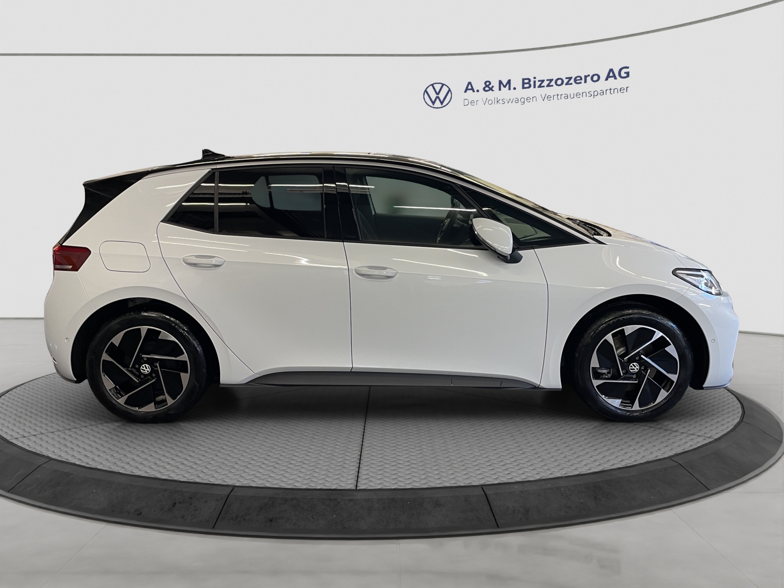 VW ID.3 Pro 59 kWh Pro United-image-5