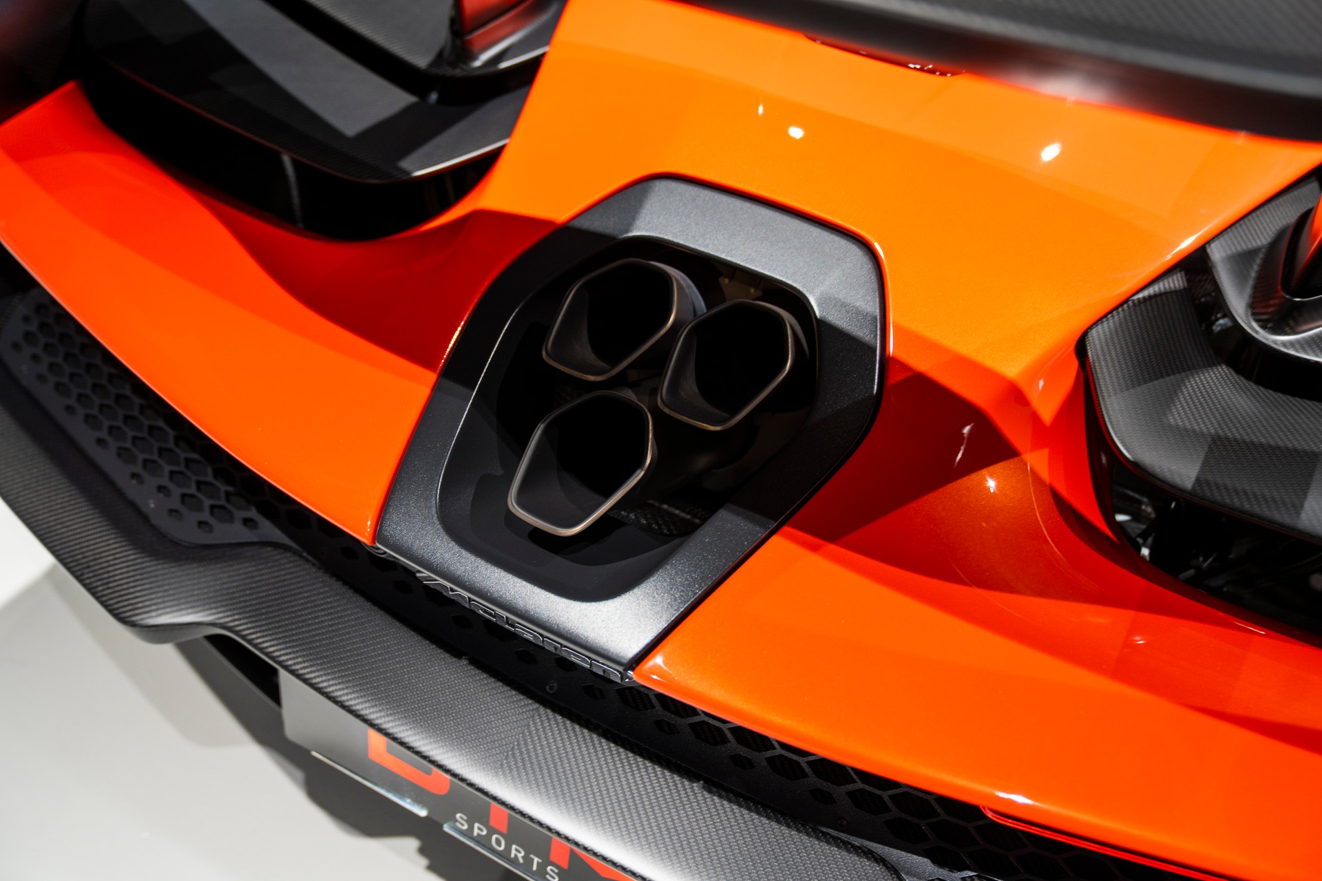 McLAREN Senna XP Edition-image-16