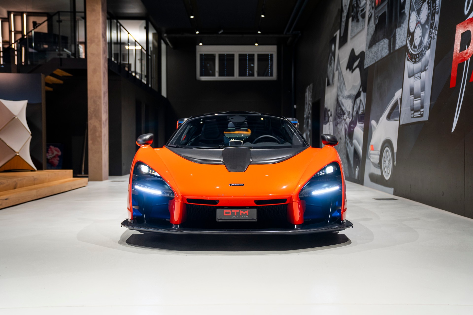 McLAREN Senna XP Edition-showroom-element-1