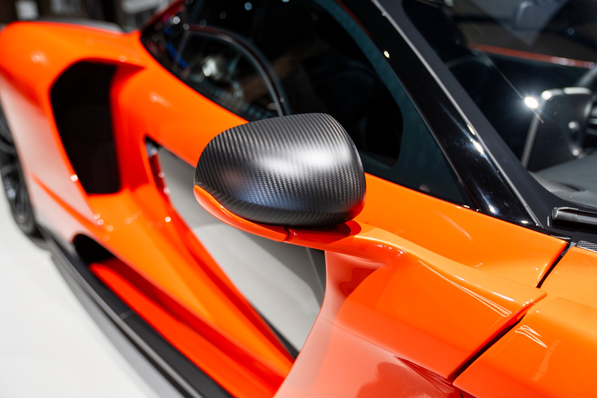 McLAREN Senna XP Edition-image-9