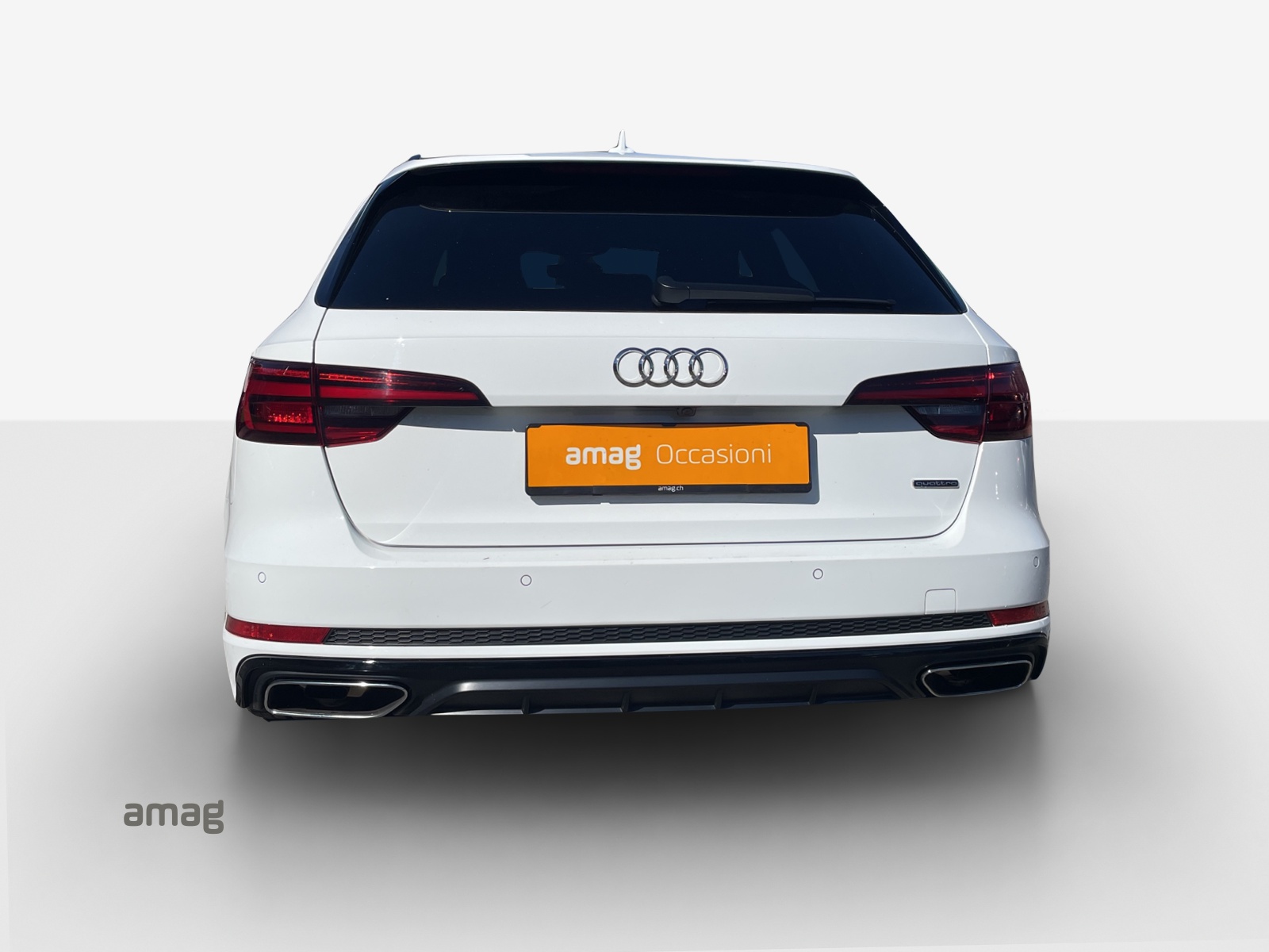 AUDI A4 Avant 45 TFSI Sport Attraction S-tronic quattro-image-3