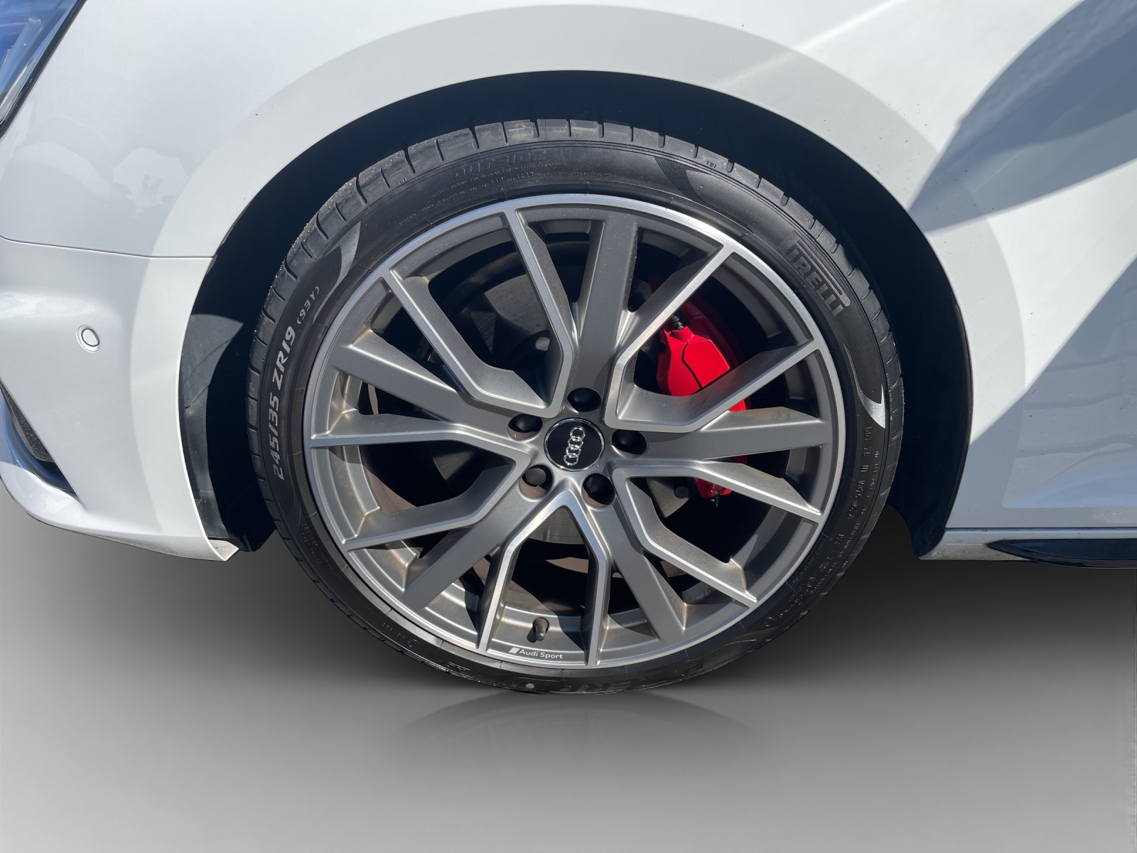 AUDI A4 Avant 45 TFSI Sport Attraction S-tronic quattro-image-14