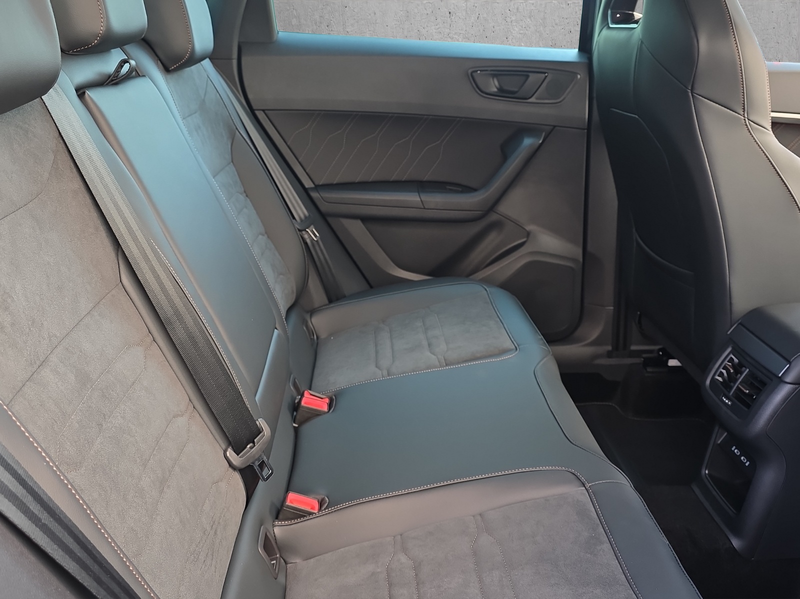 CUPRA Ateca 2.0TSI VZ 4Drive DSG-image-11