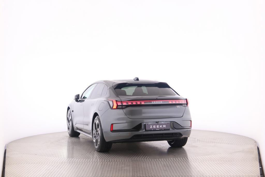 ZEEKR 001 Performance AWD-image-4