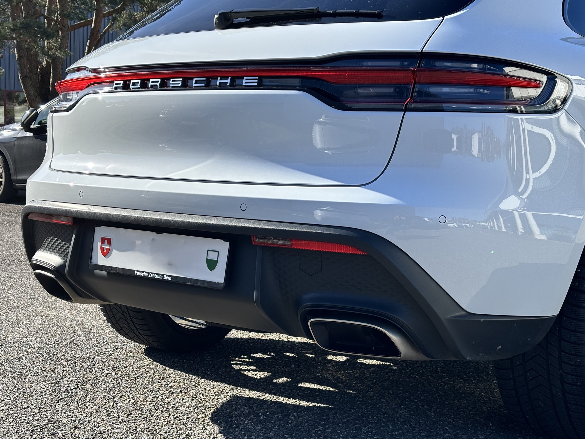 PORSCHE Macan PDK-image-8