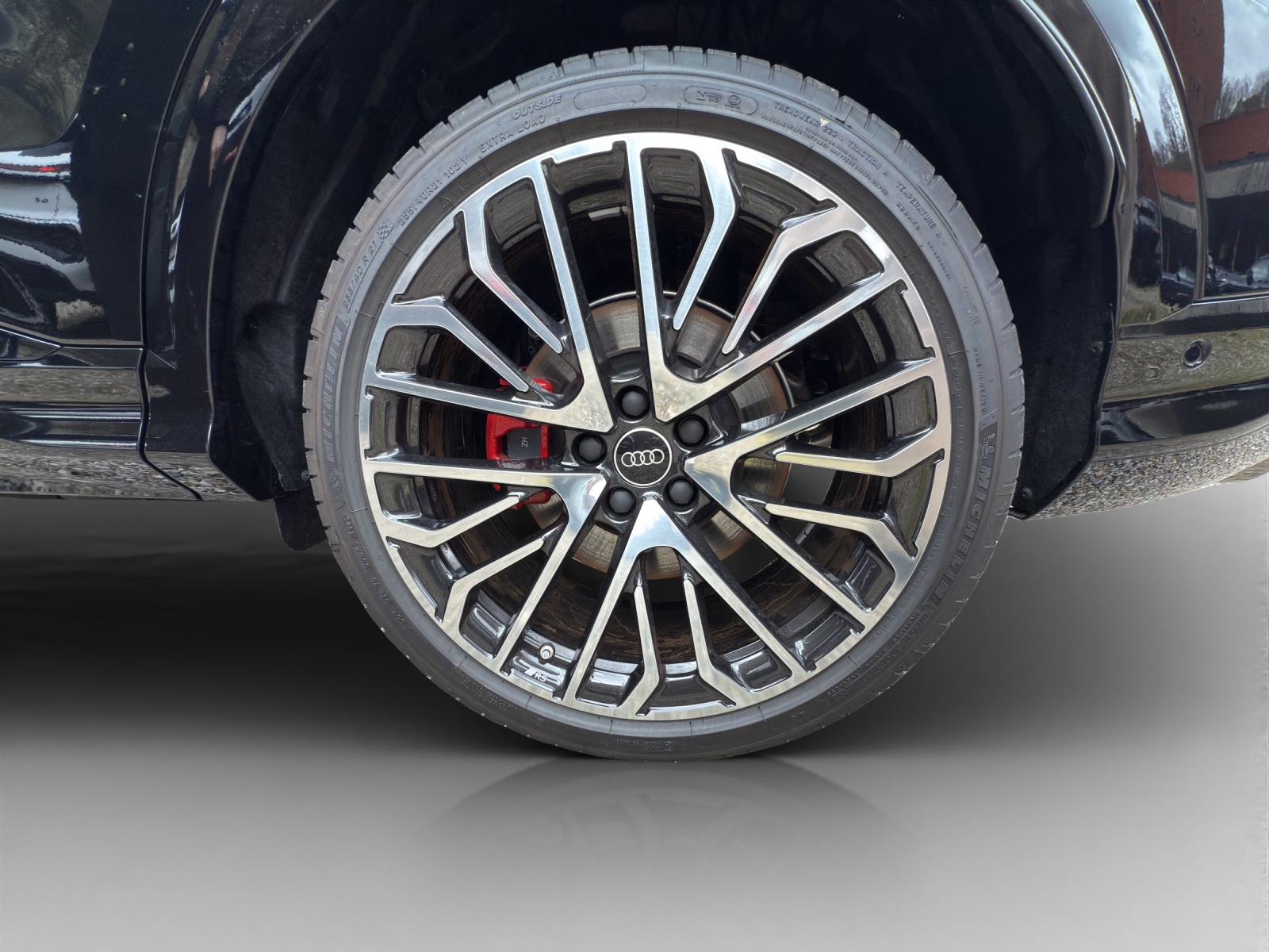 AUDI SQ5 TFSI quattro S-tronic-image-13