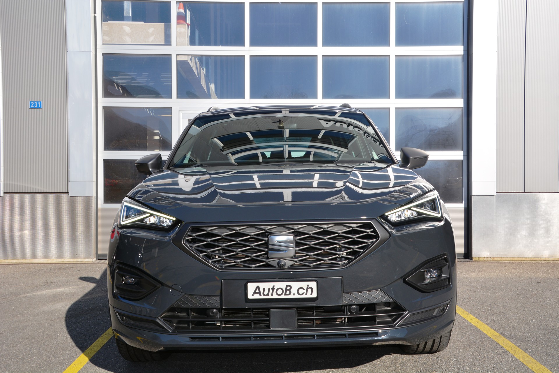 SEAT Tarraco 2.0TSI 4Drive DSG FR-image-2