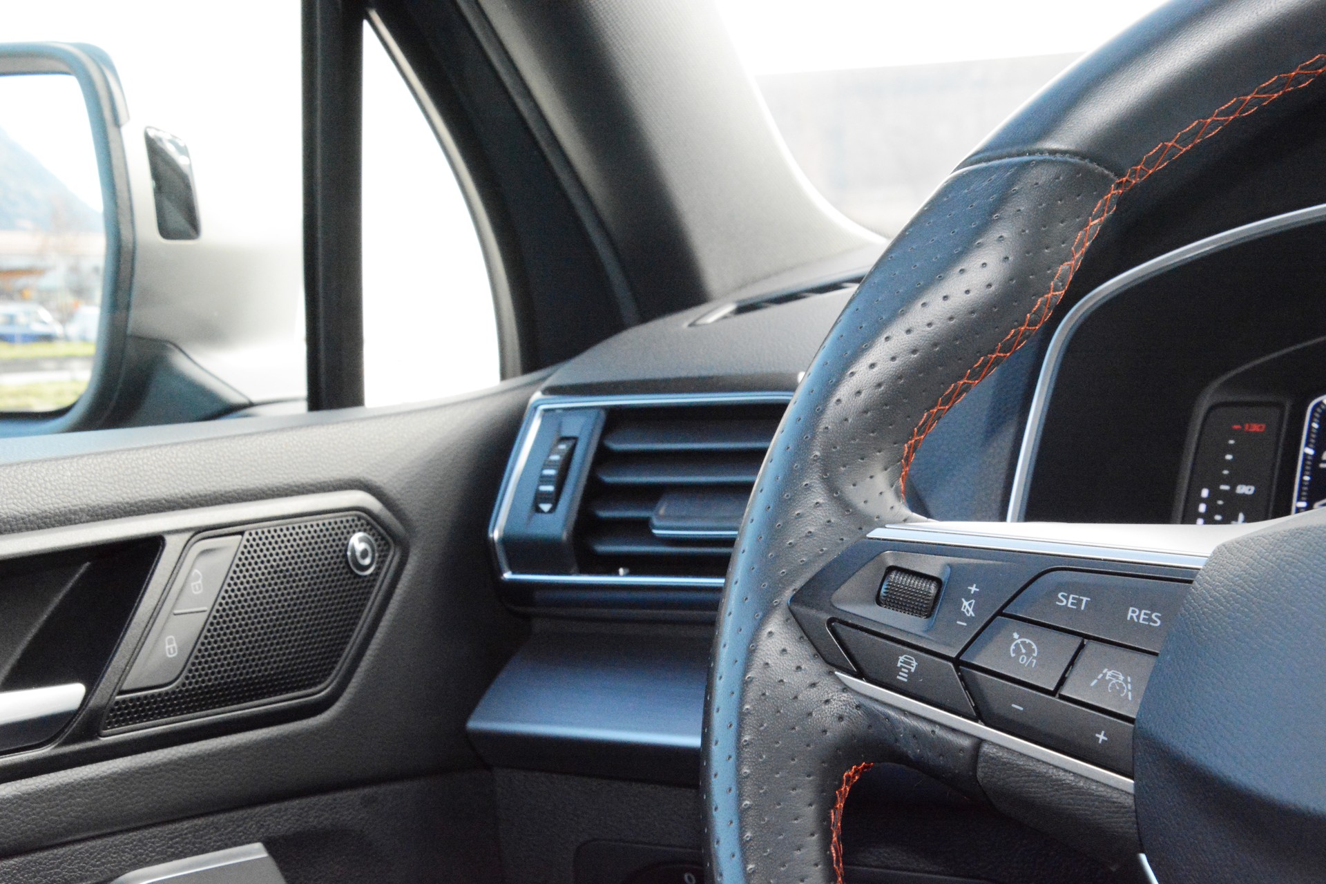 SEAT Tarraco 2.0TSI 4Drive DSG FR-image-12