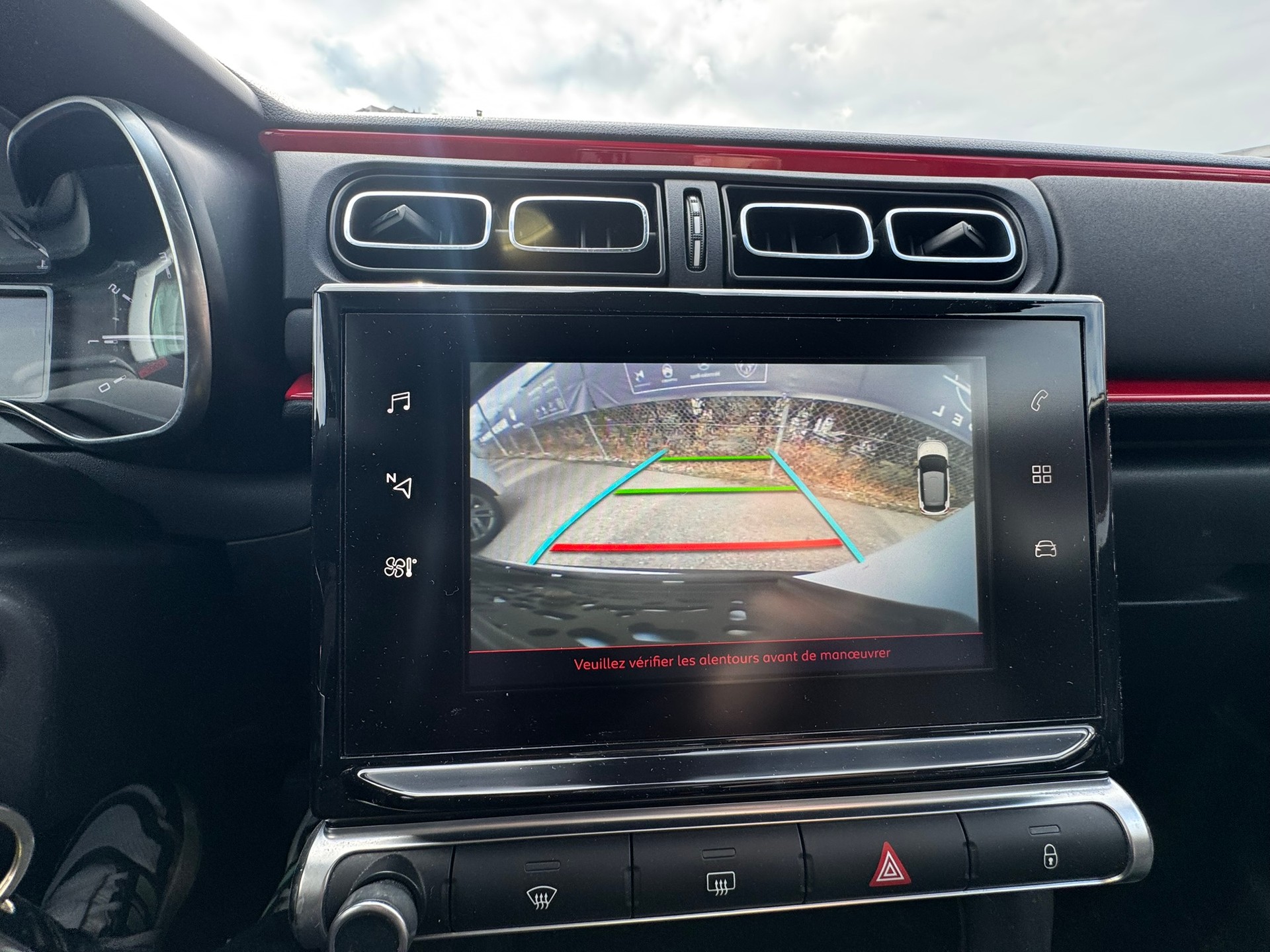 CITROEN C3 1.2i PureTech Feel EAT-image-7
