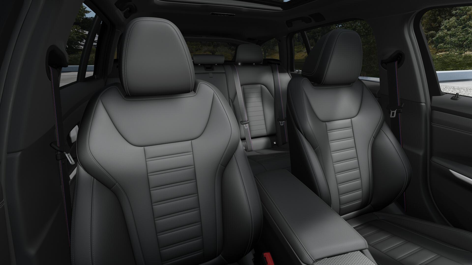 BMW 330i xDrive SAG Touring-image-4