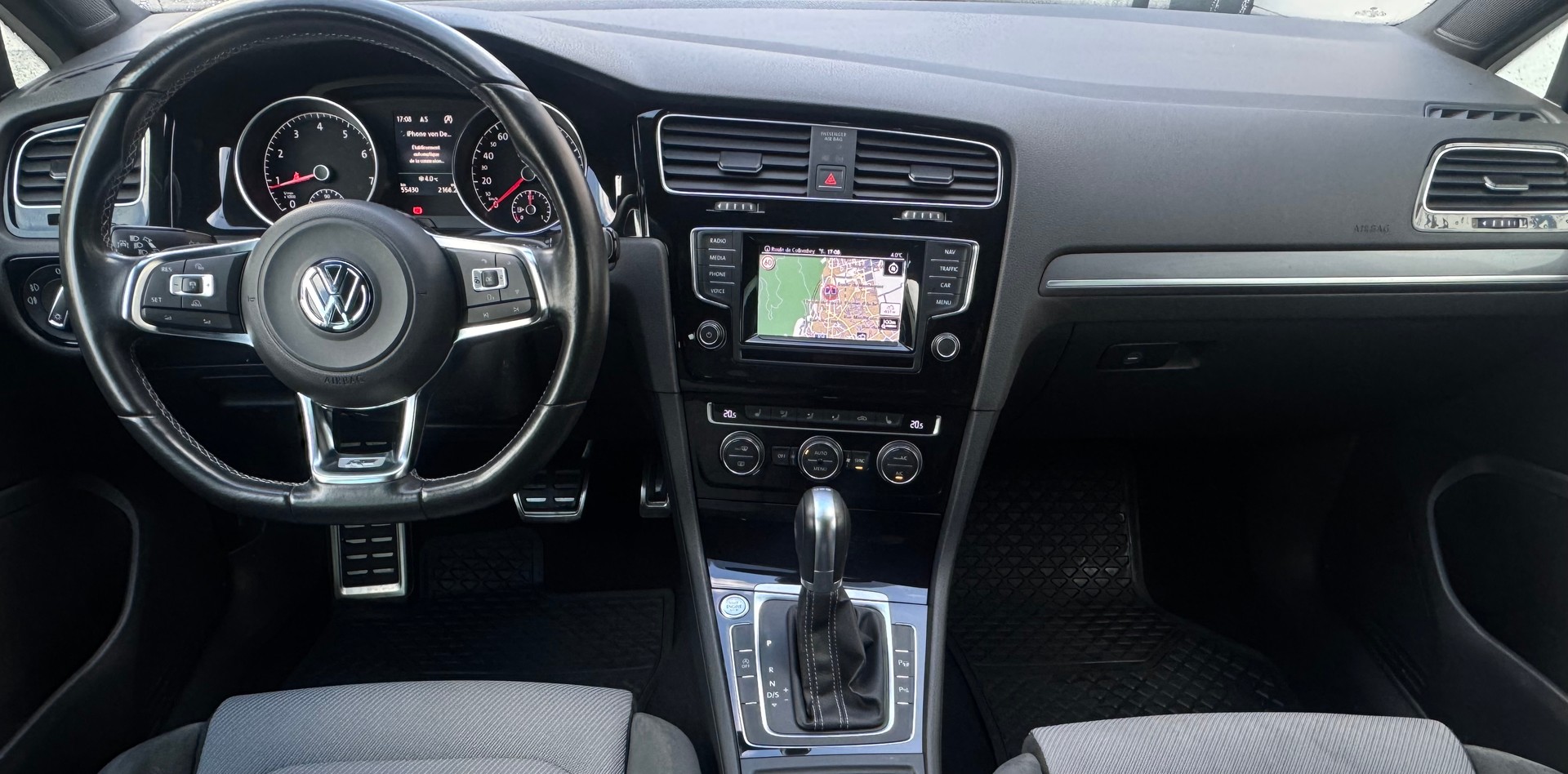VW Golf 1.4 TSI Cup R-Line DSG-image-10