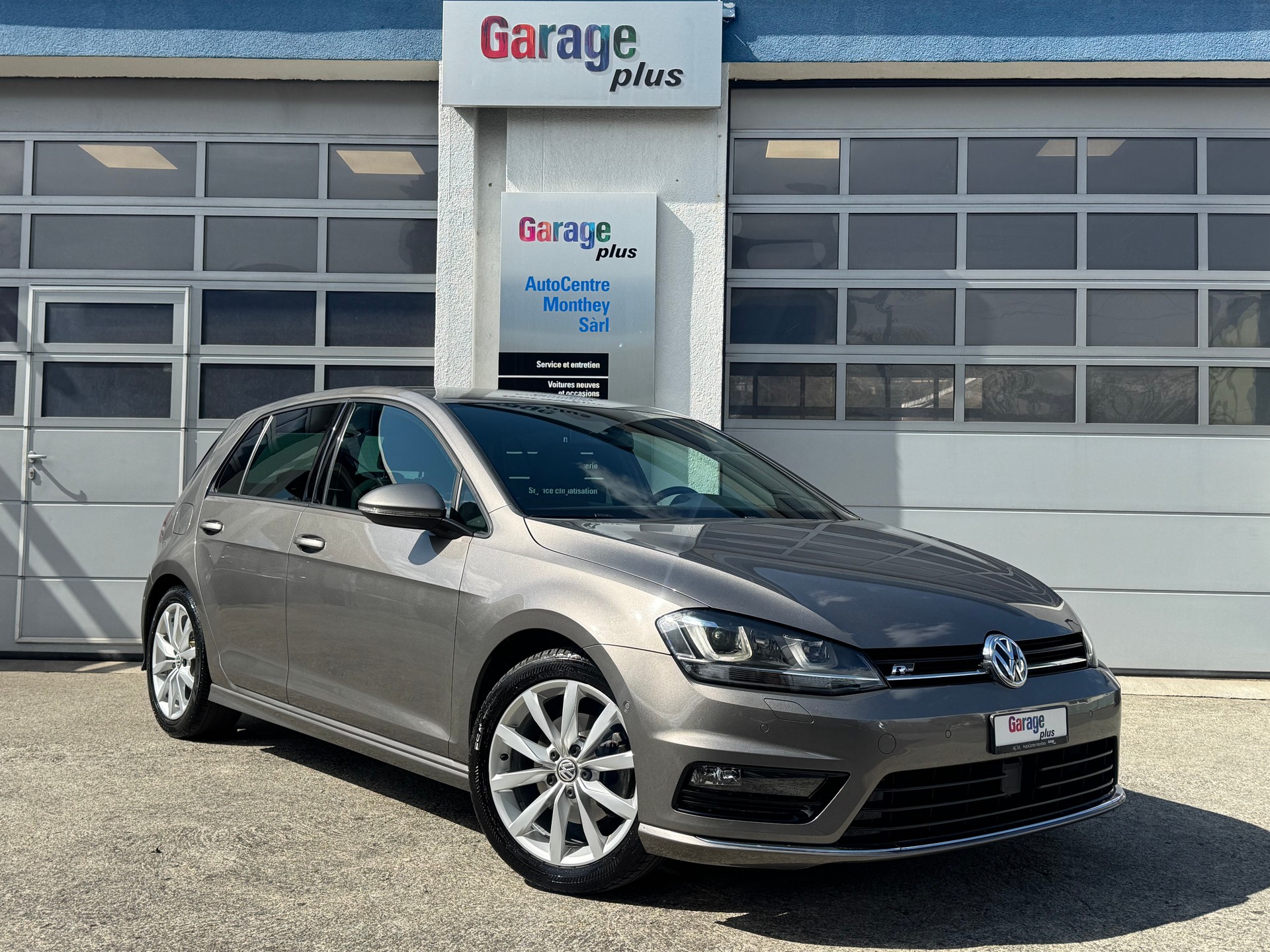 VW Golf 1.4 TSI Cup R-Line DSG-image-1