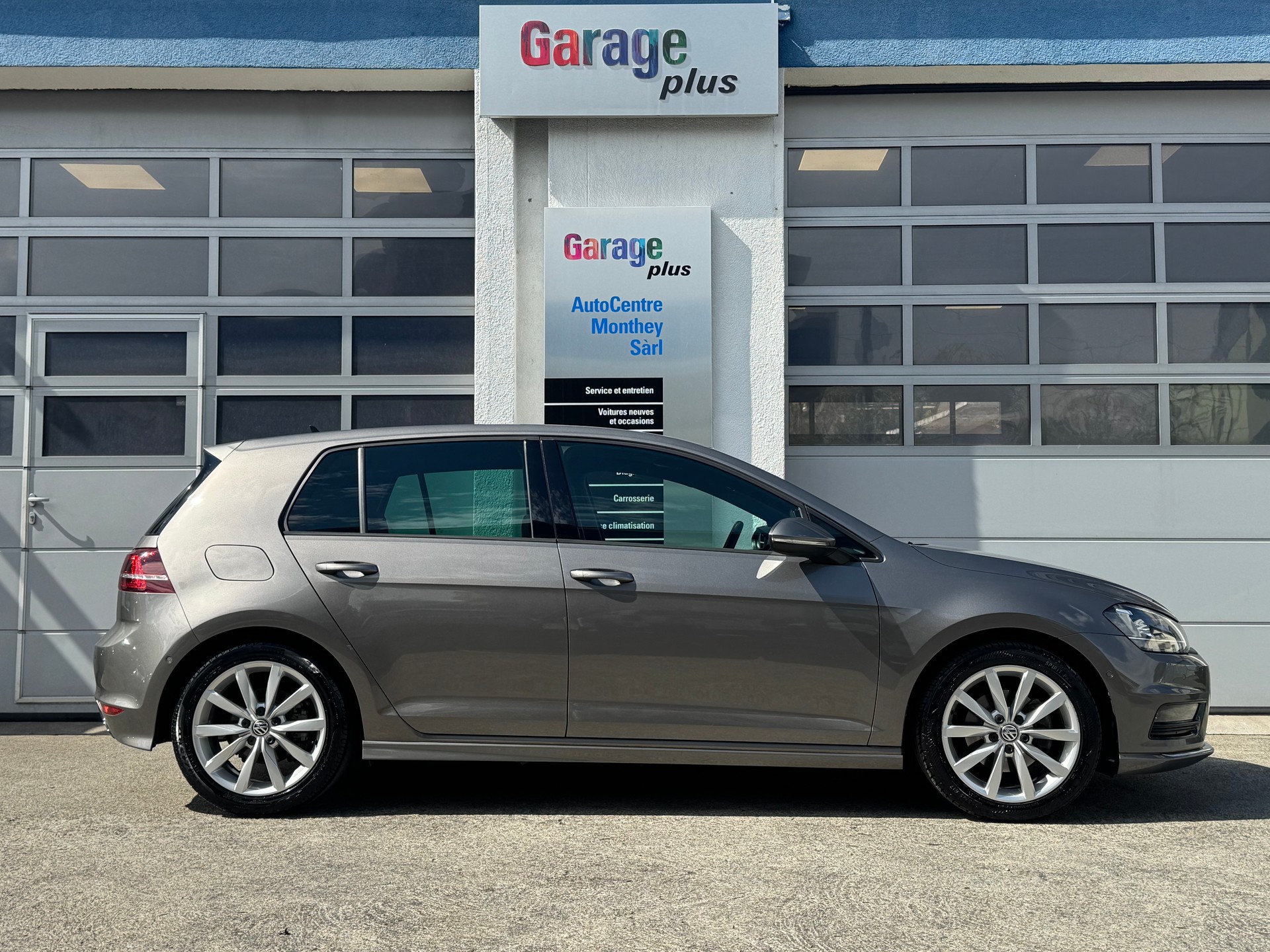 VW Golf 1.4 TSI Cup R-Line DSG-image-3