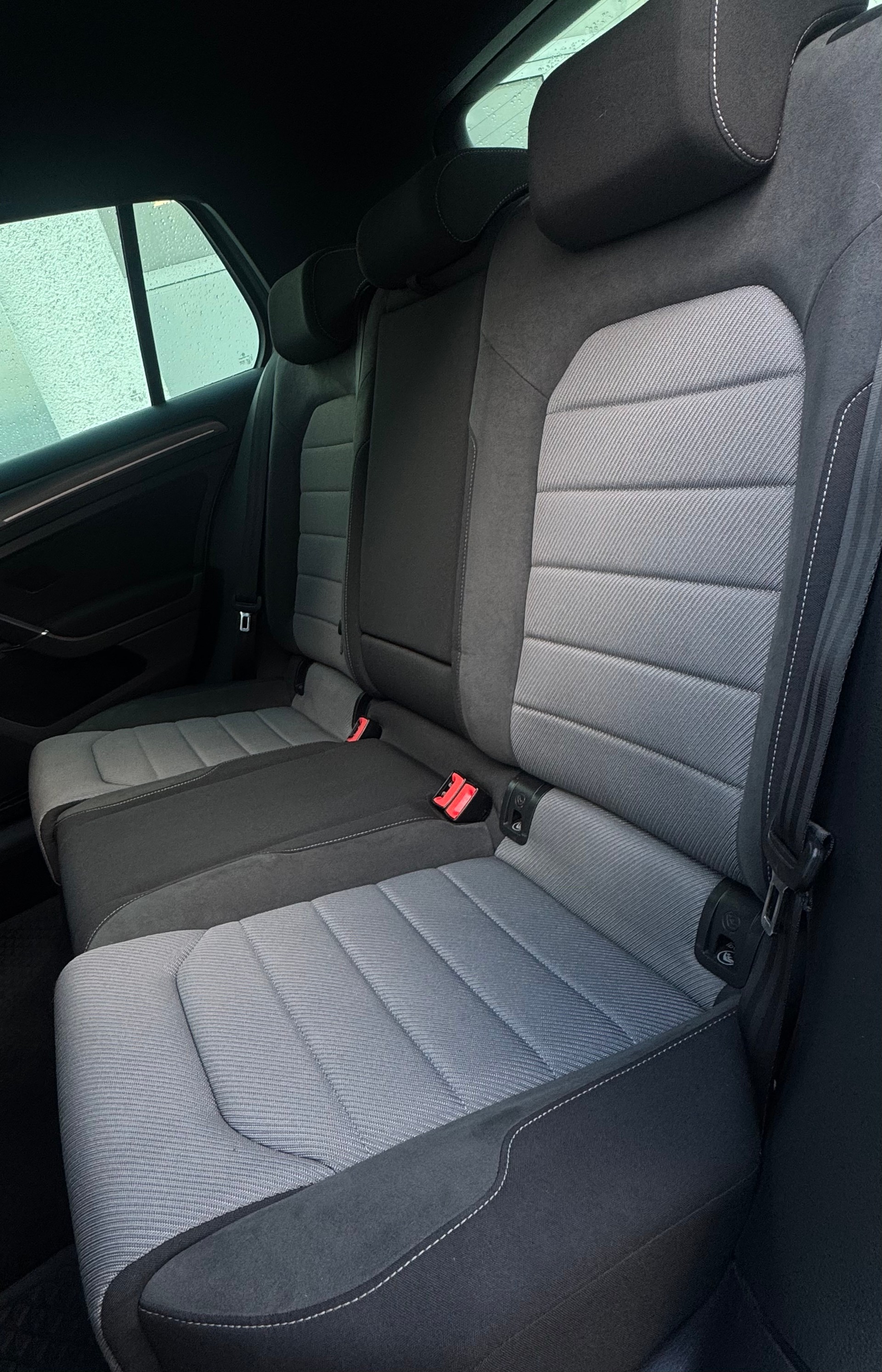 VW Golf 1.4 TSI Cup R-Line DSG-image-12
