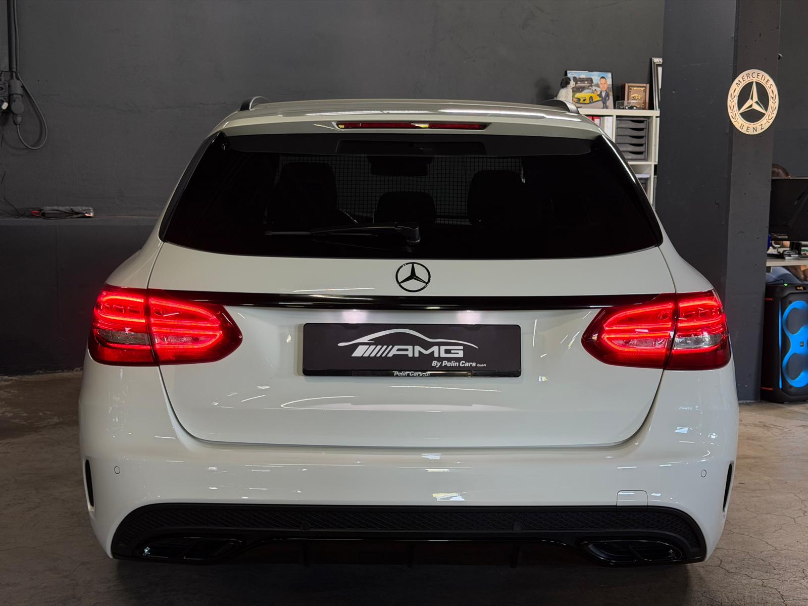 MERCEDES-BENZ C 250 d AMG (C43 AMG Bodykit) 4Matic 9G-Tronic Limited White&Black Performance-image-6