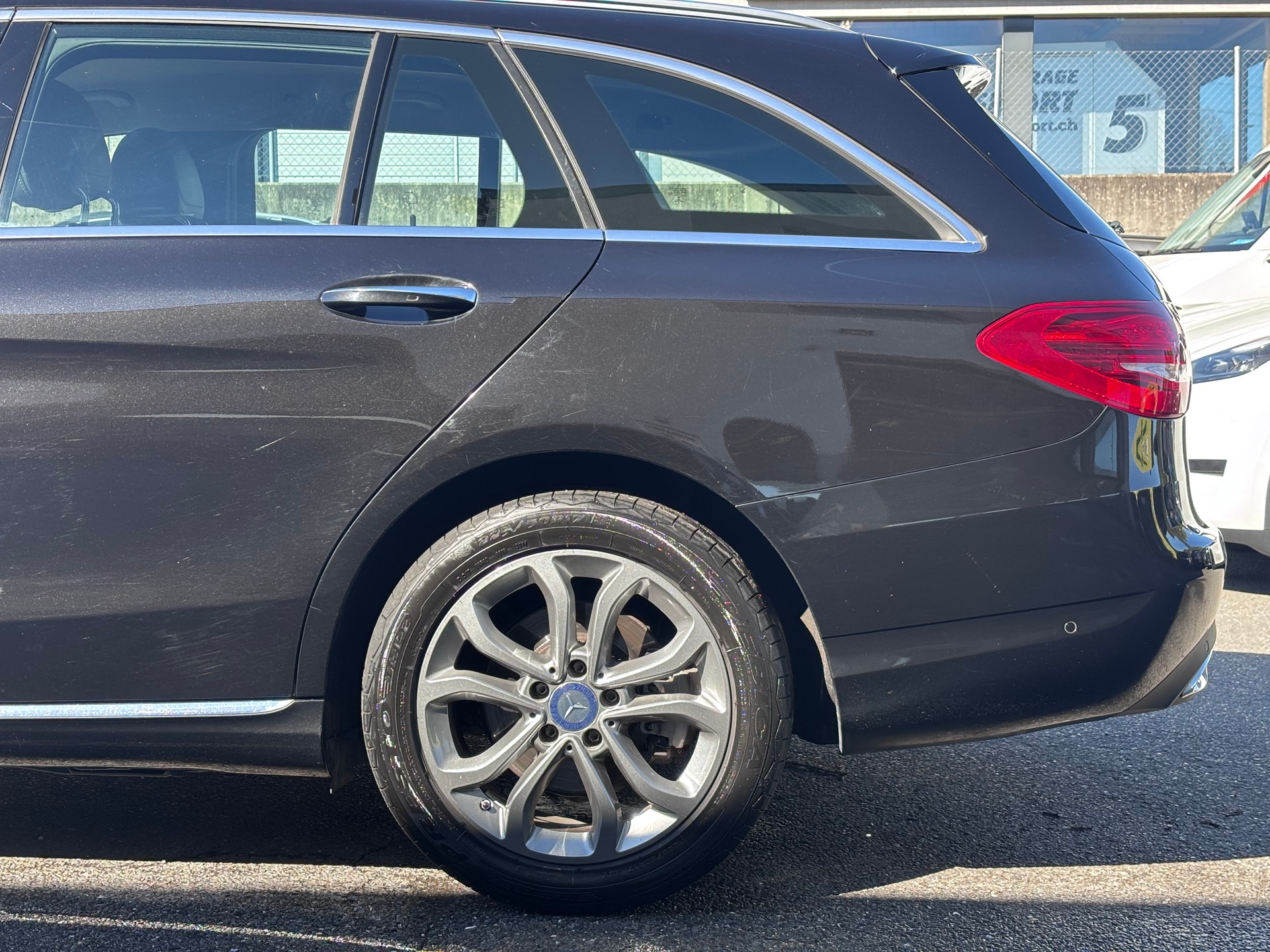 MERCEDES-BENZ C 220 BlueTEC Swiss Star Edition 7G-Tronic-image-5