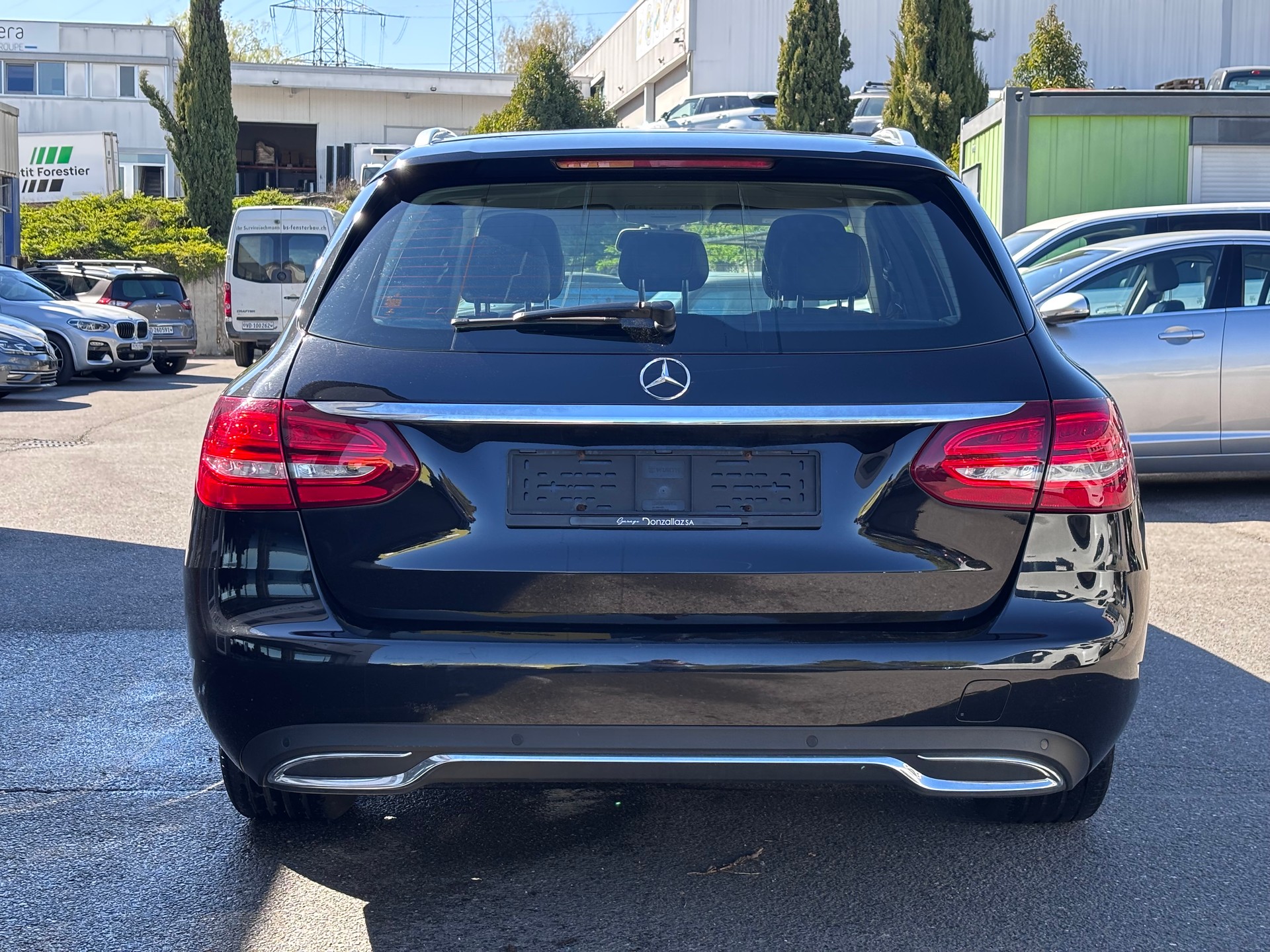 MERCEDES-BENZ C 220 BlueTEC Swiss Star Edition 7G-Tronic-image-4