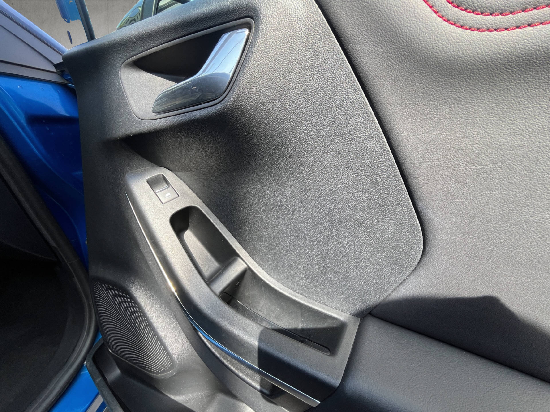 FORD Puma 1.0 EcoB Hybrid 155 ST-Line X-image-17