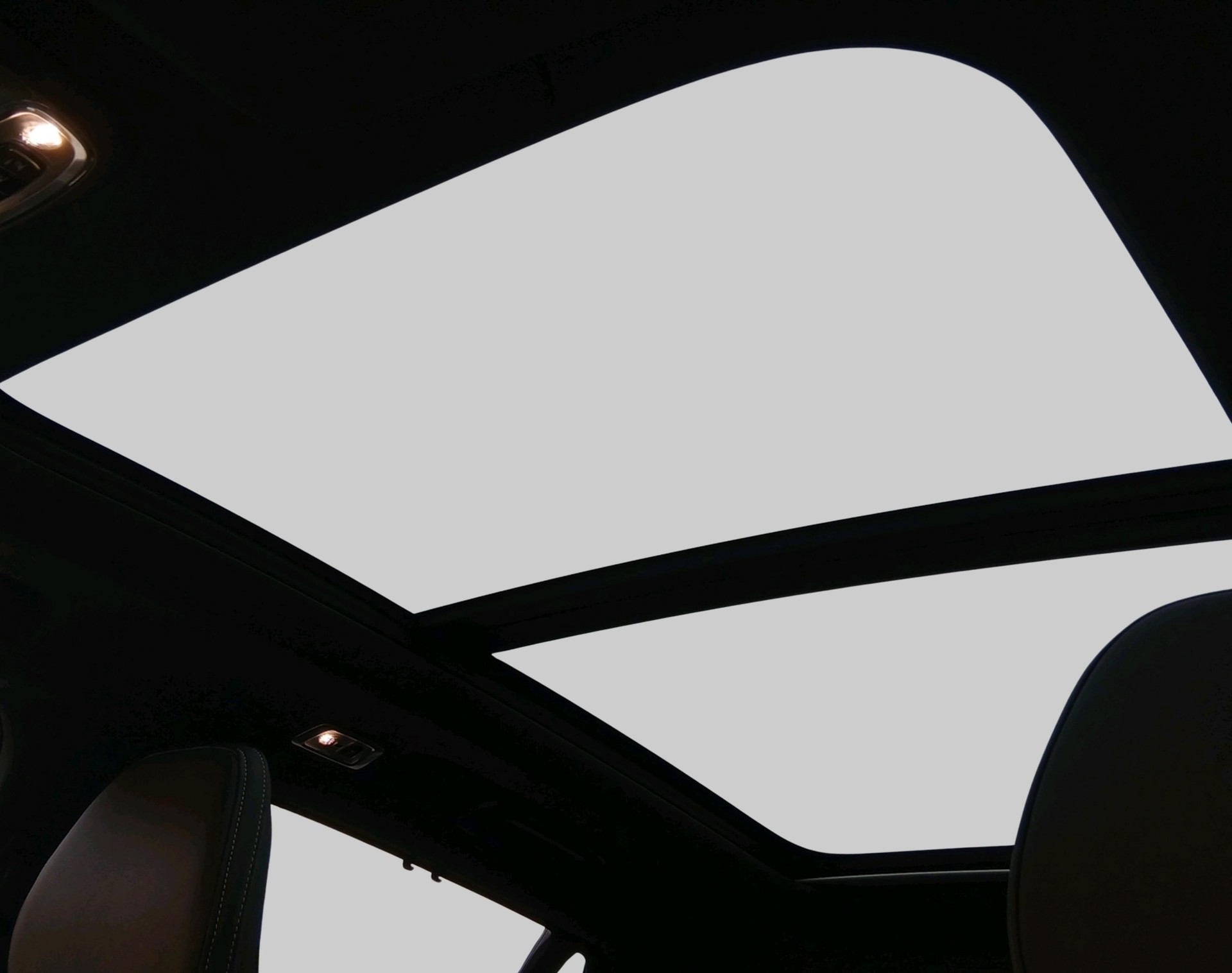 VOLVO XC90 2.0 T8 TE R-Design 7P. eA-image-16
