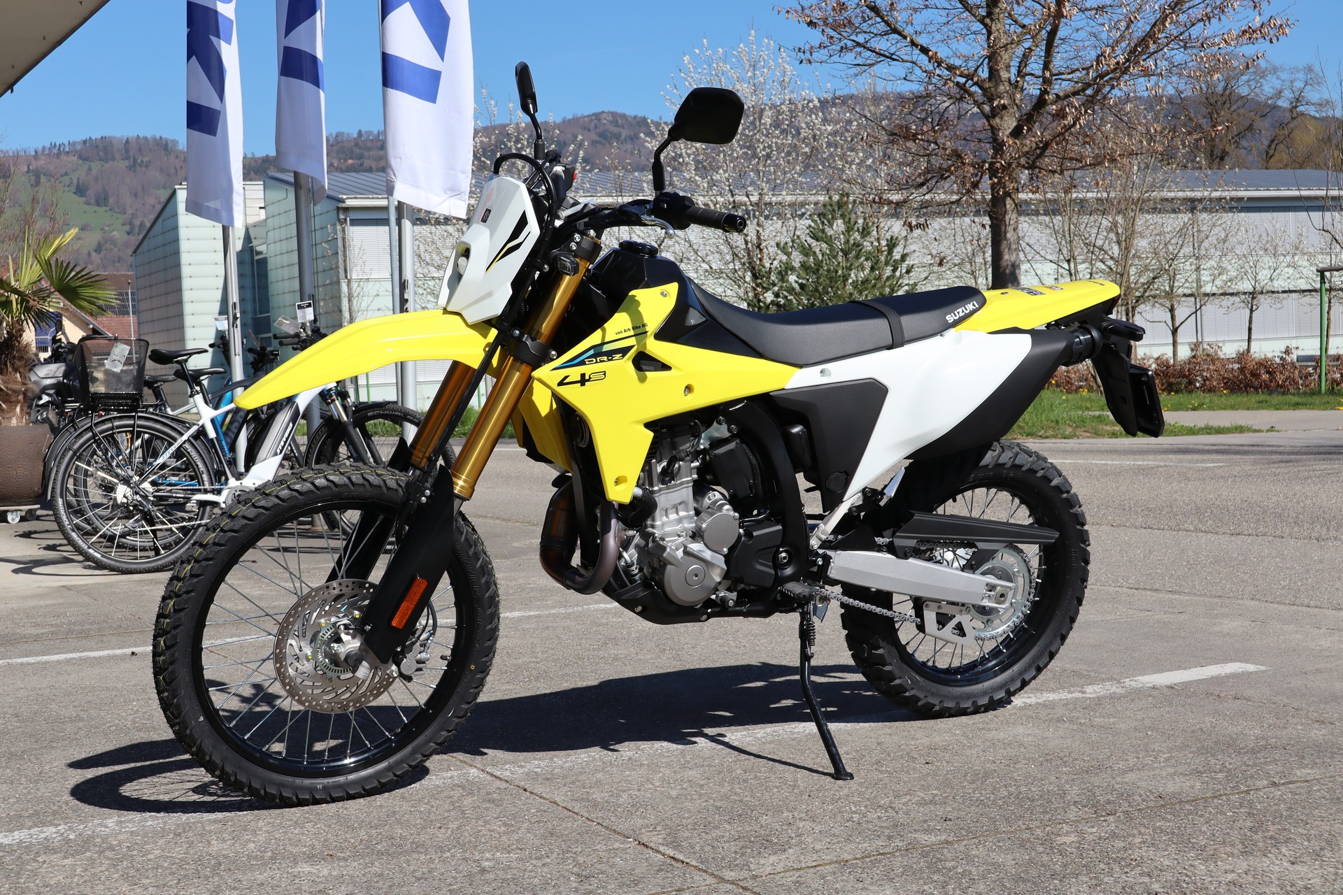 SUZUKI DR-Z4S-image-4