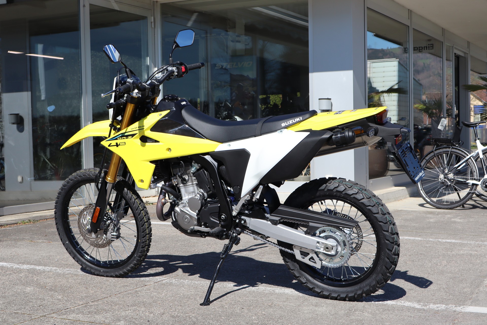 SUZUKI DR-Z4S-image-5