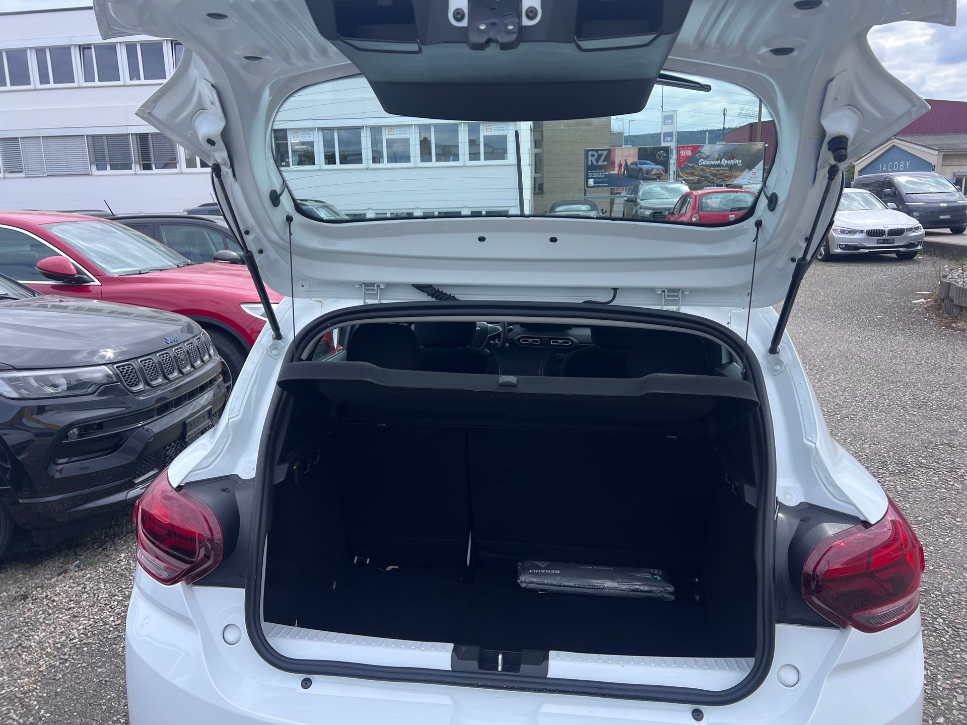 DACIA Sandero TCe 90 Expression CVT-image-7