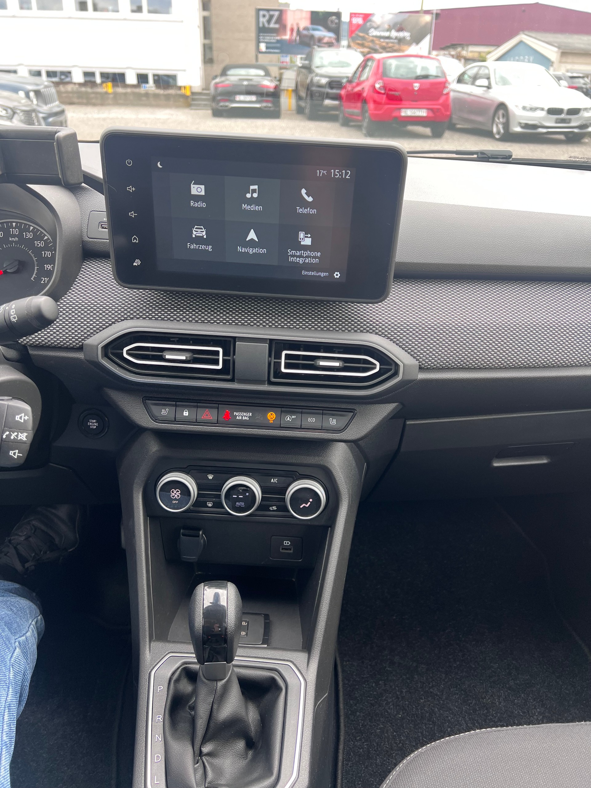 DACIA Sandero TCe 90 Expression CVT-image-12
