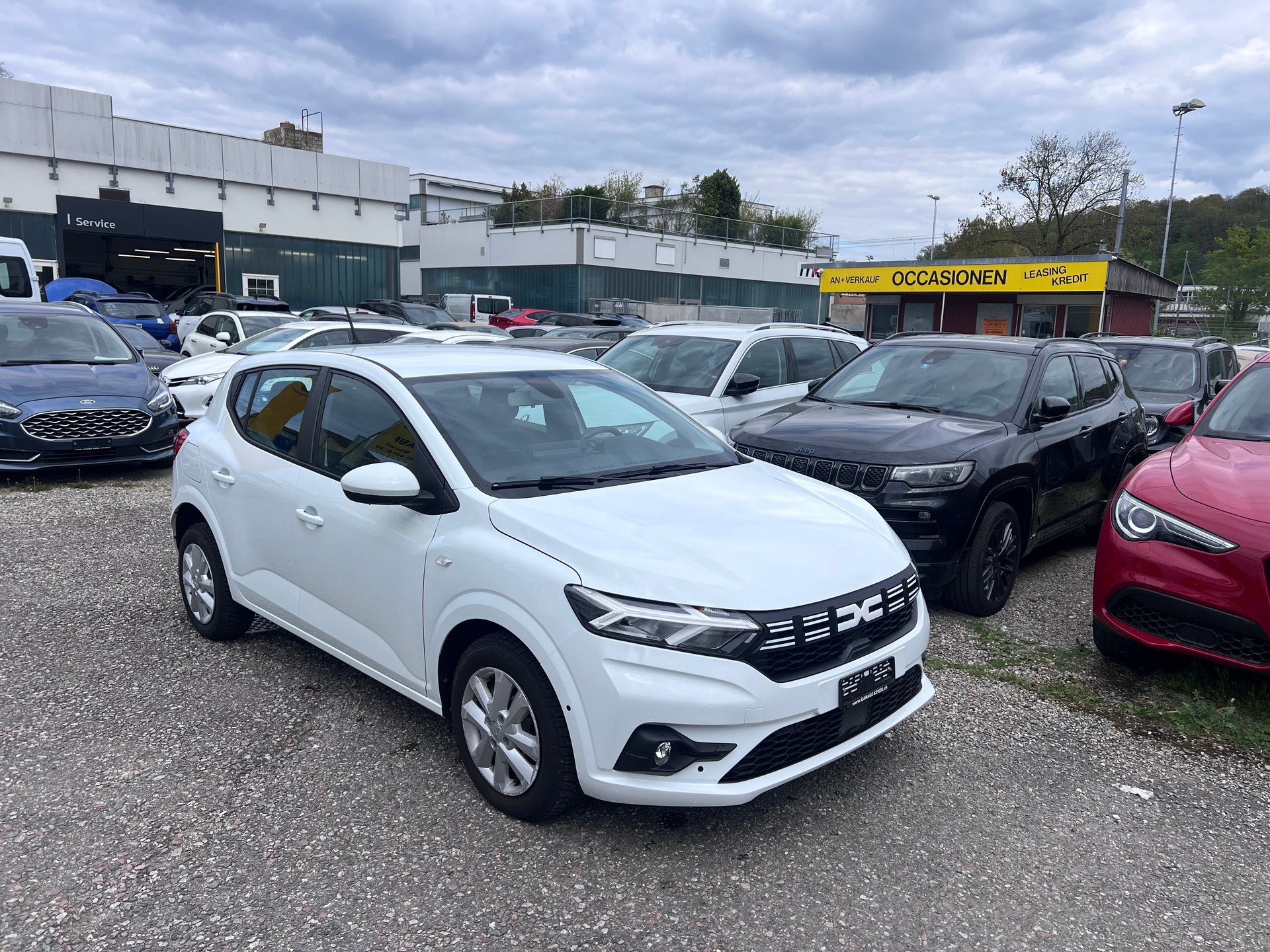 DACIA Sandero TCe 90 Expression CVT-image-1