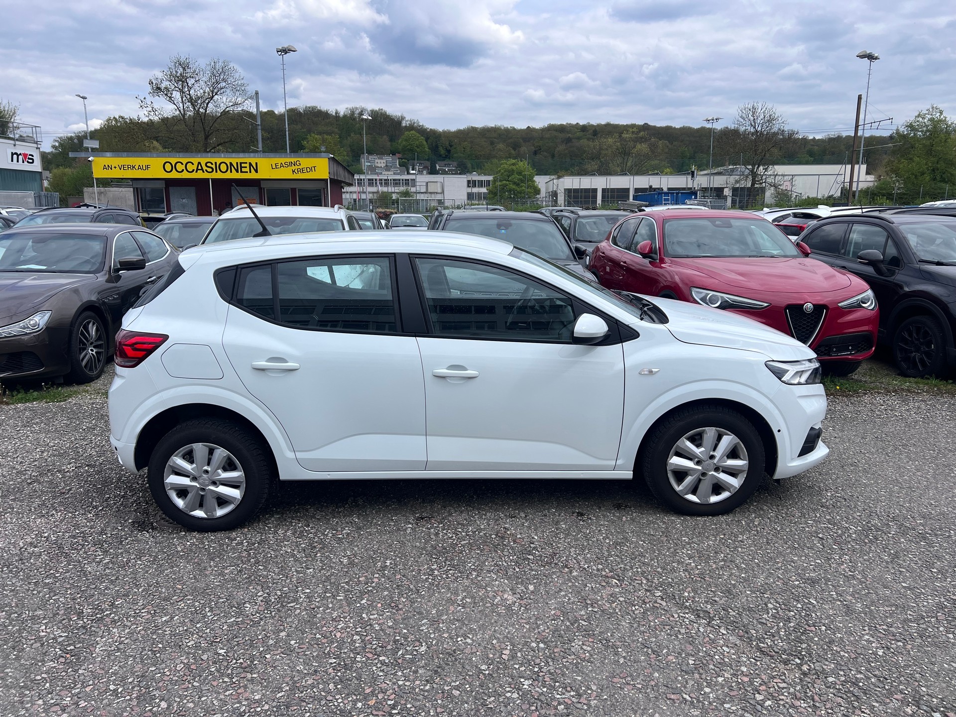 DACIA Sandero TCe 90 Expression CVT-image-6