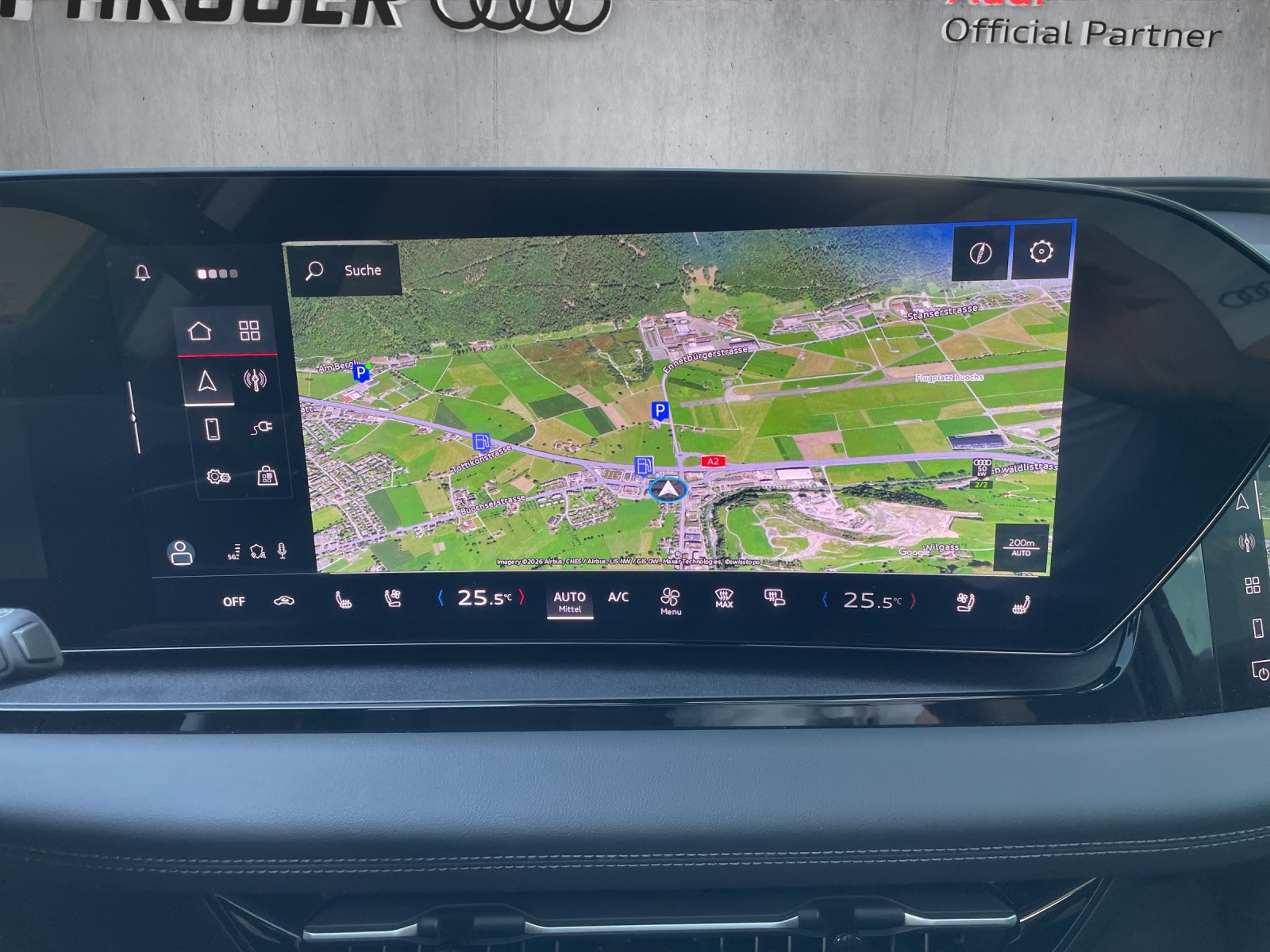 AUDI Q6 e-tron quattro-image-13