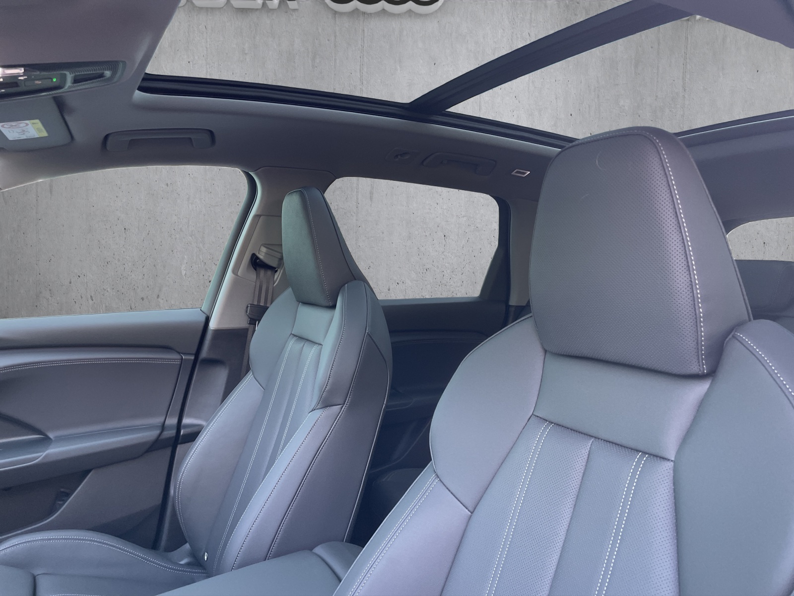 AUDI Q6 e-tron quattro-image-17