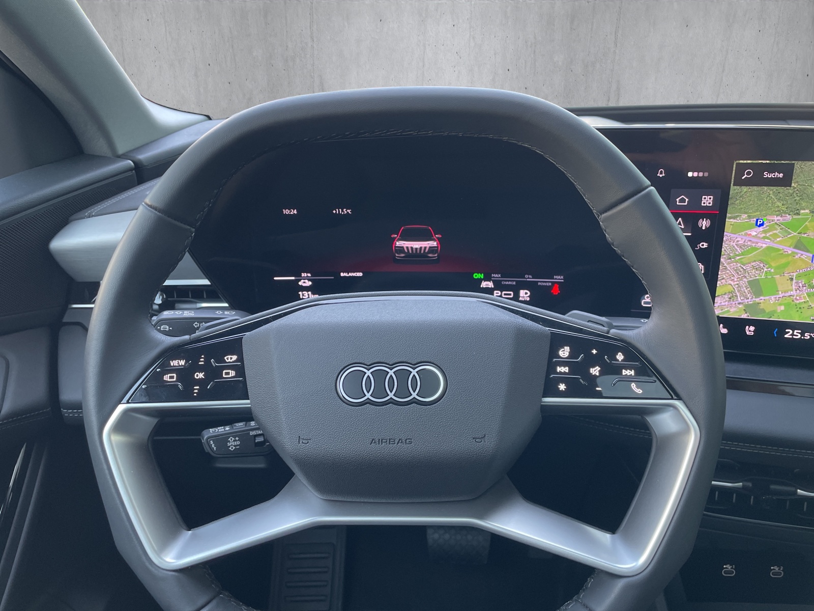 AUDI Q6 e-tron quattro-image-11